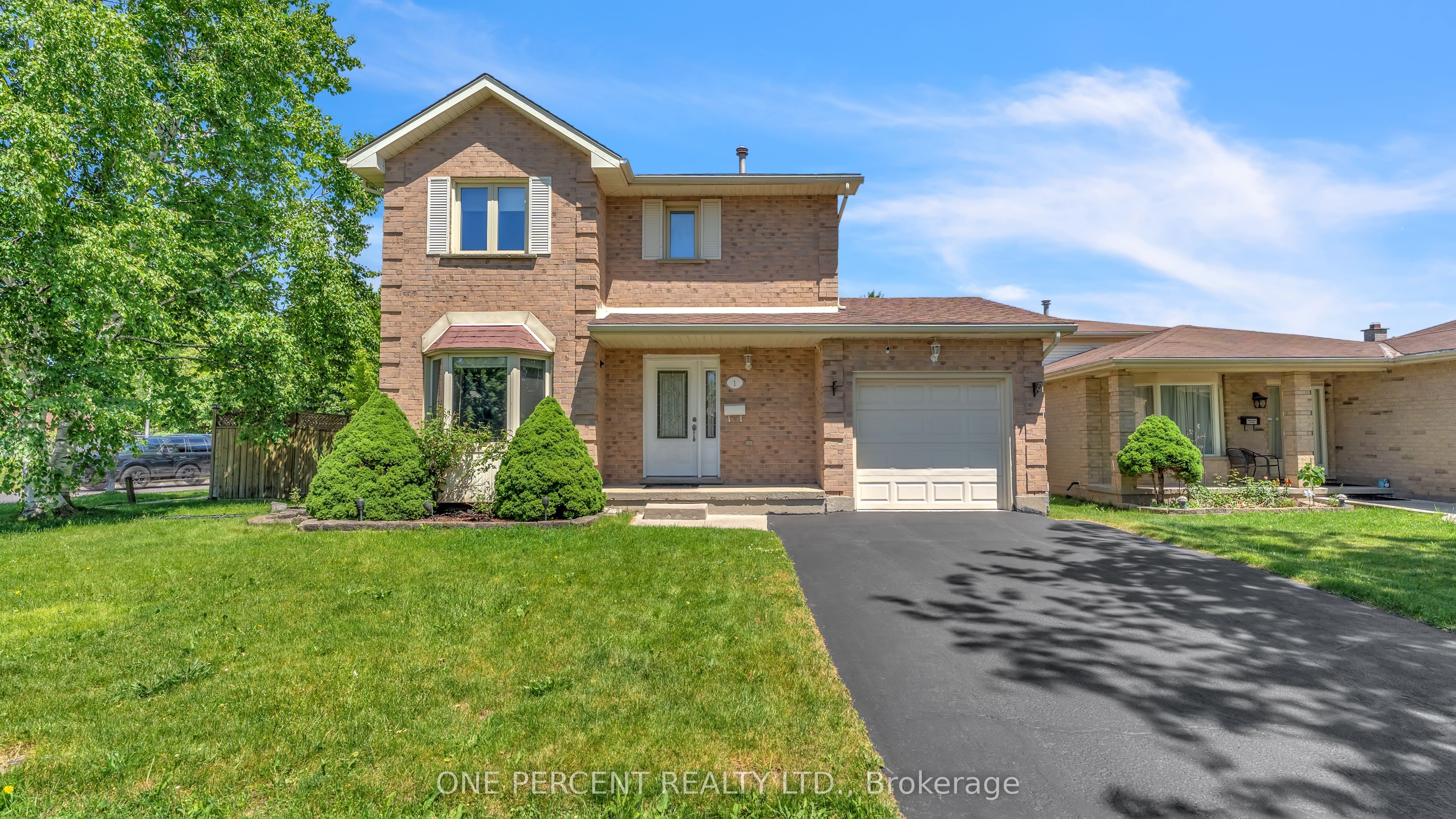 1 Cheswick Circle, London South, On N6e 3l8