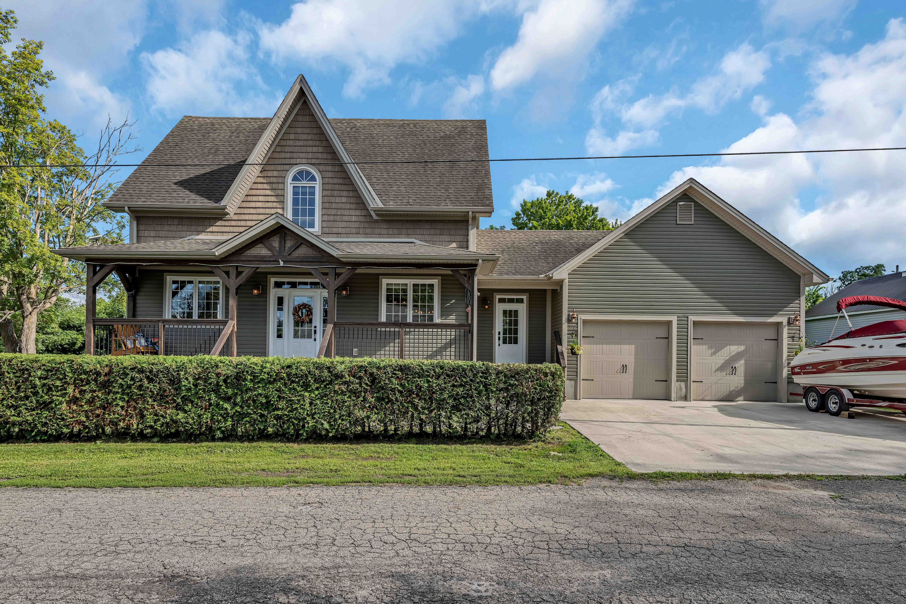 22 Centre Street, North Grenville, On K0g 1b0