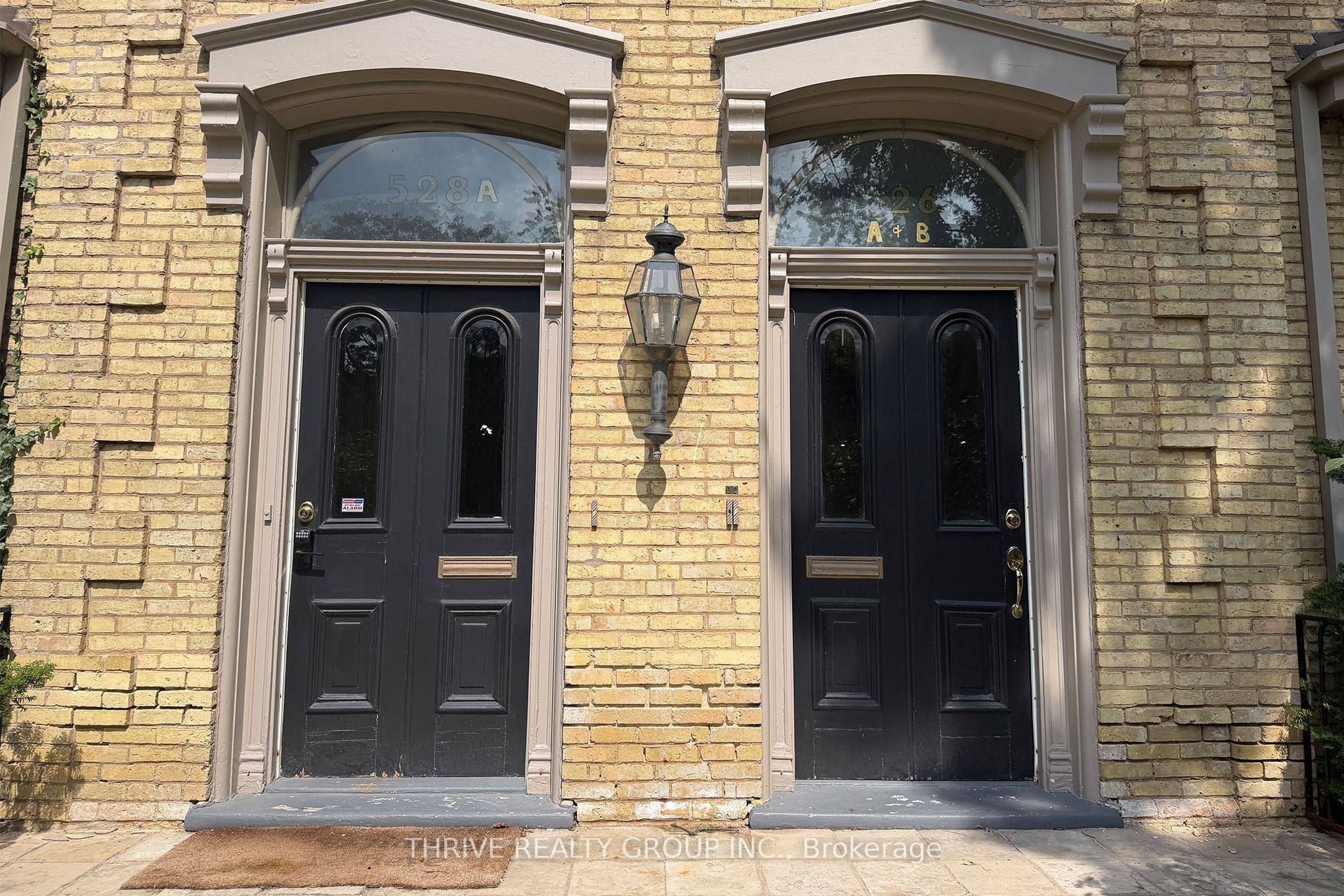 526 Waterloo Street A, London East, On N6b 2p9