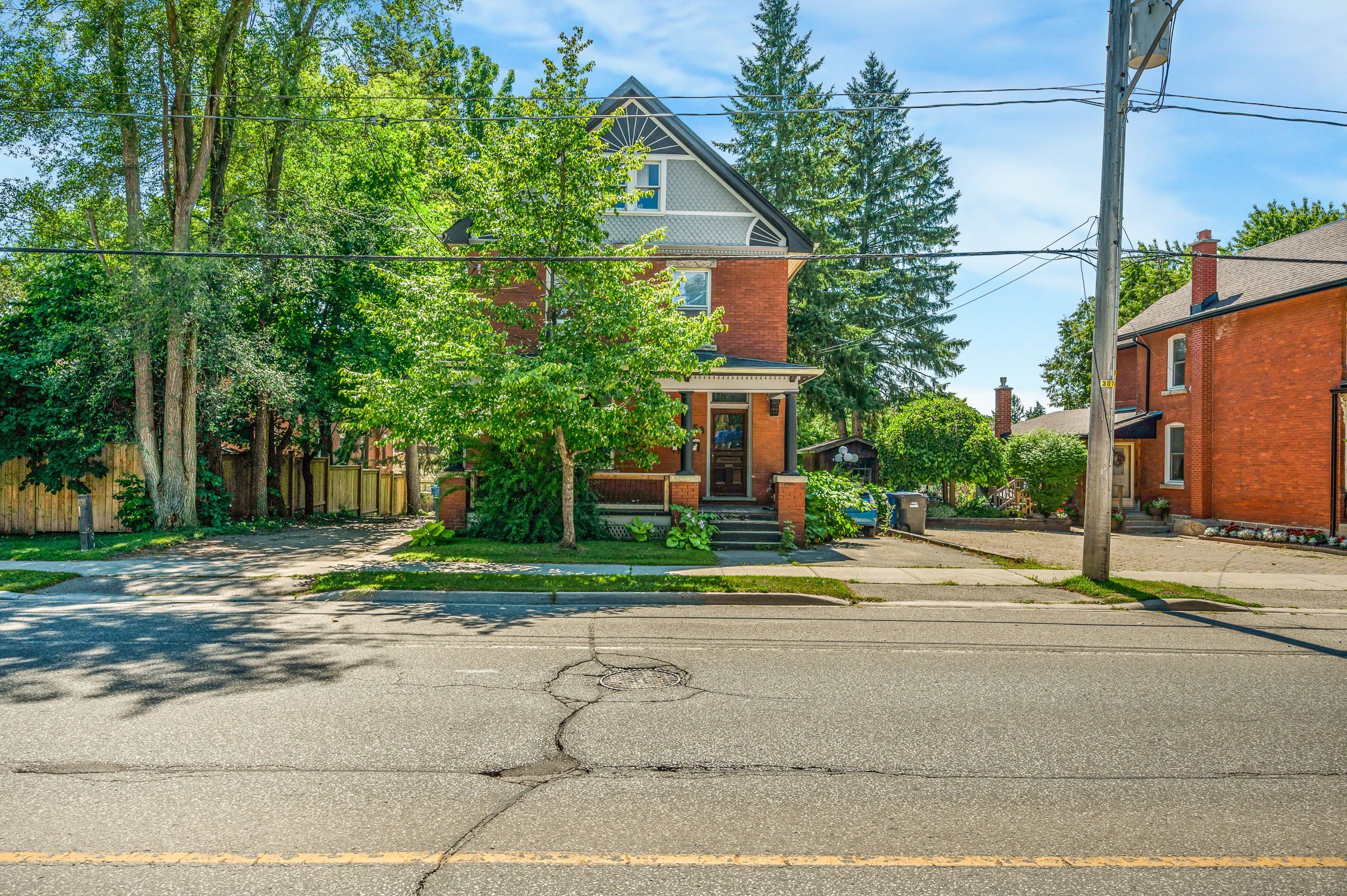 458 Woolwich Street, Guelph, On N1h 3x5