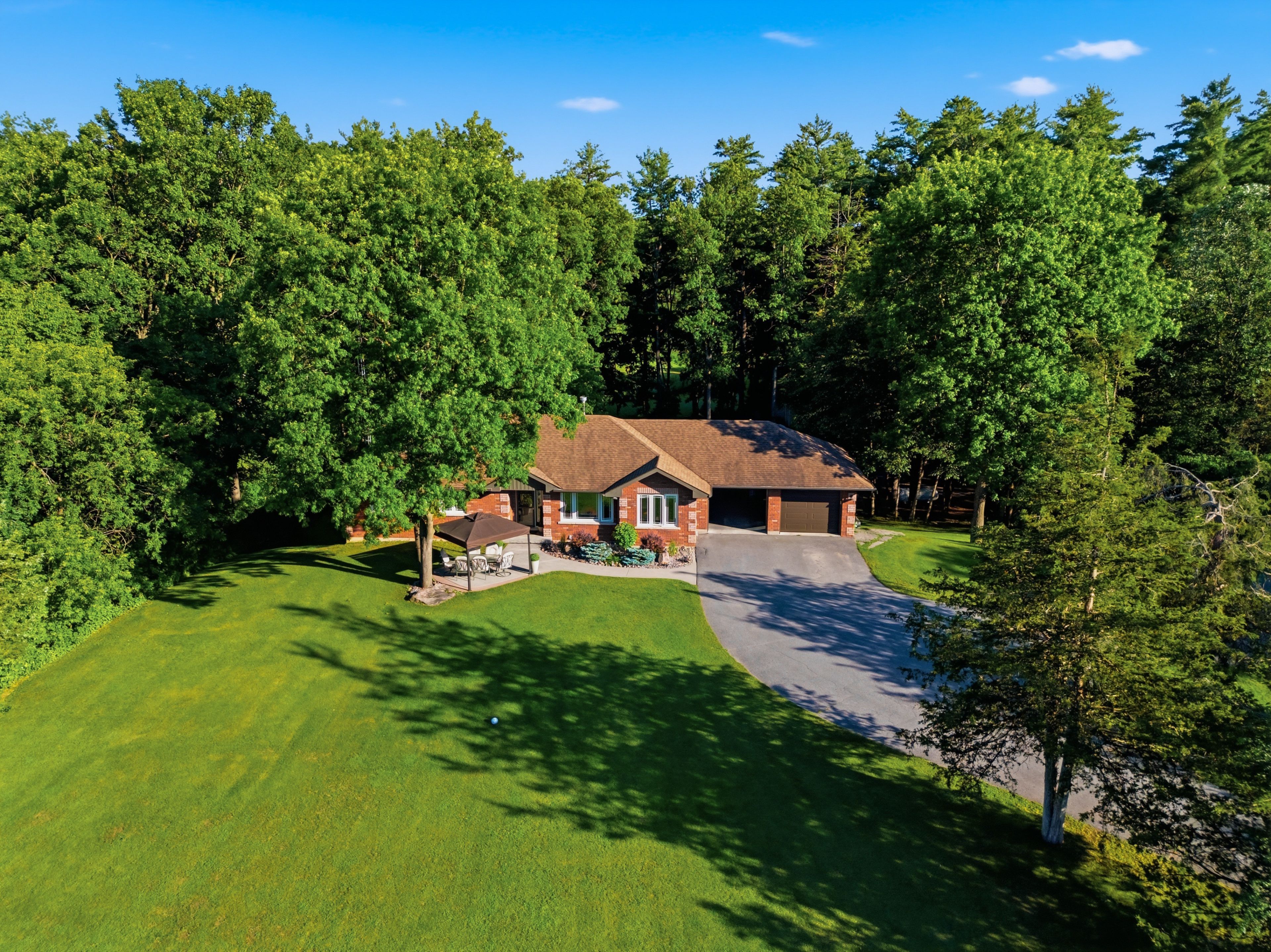 1226 Little Creek Road, Greater Napanee, On K7r 3k6