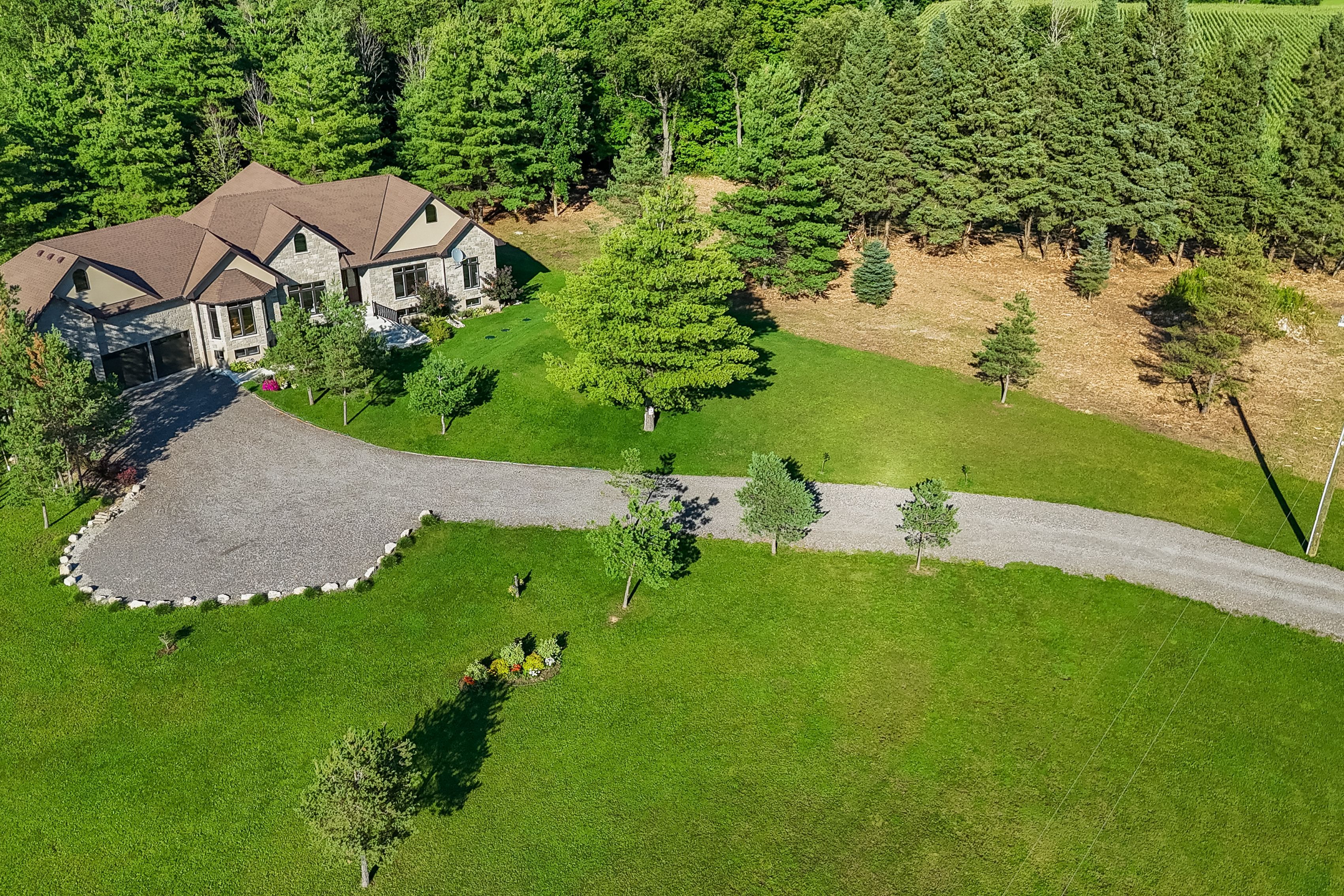 986 Highway 8, Hamilton, On L9h 5e1