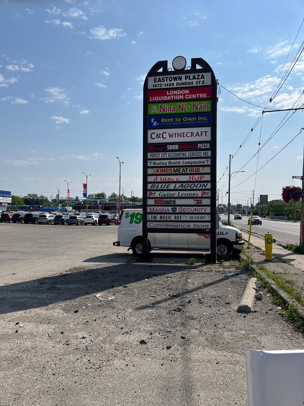 1472 Dundas Street Basement, London East, On N5w 3b9