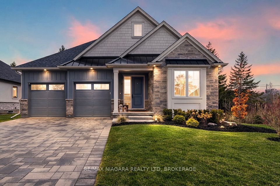 27 Maple Leaf Avenue S, Fort Erie, On L0s 1n0