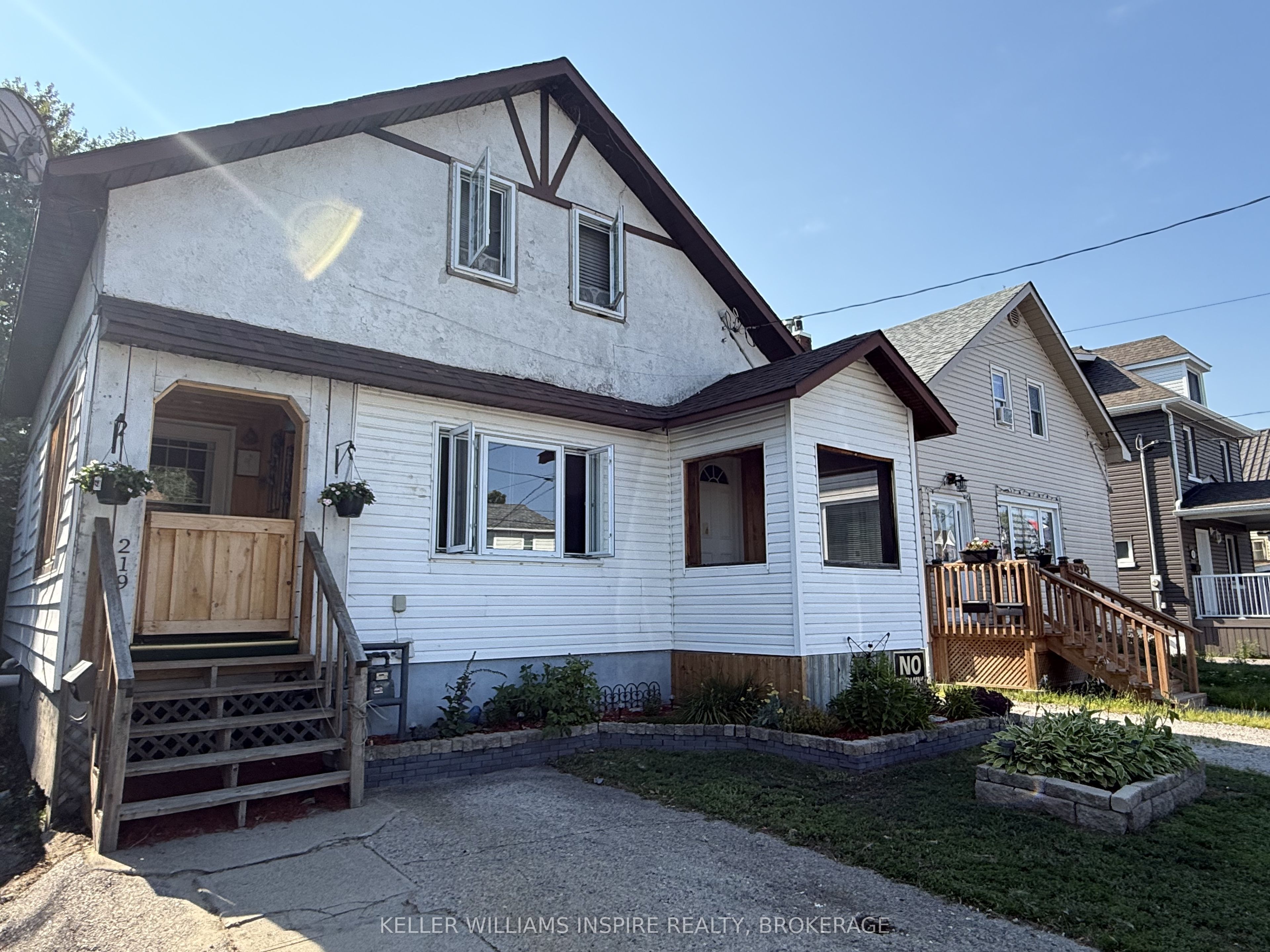 219 King Street W, North Bay, On P1b 5z9