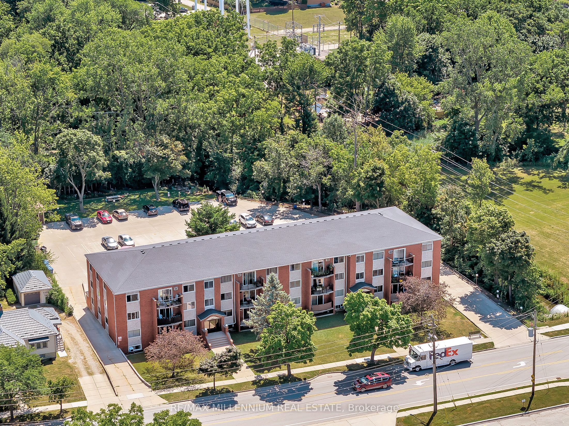 109 Division Street N, Kingsville, On N9y 1e3