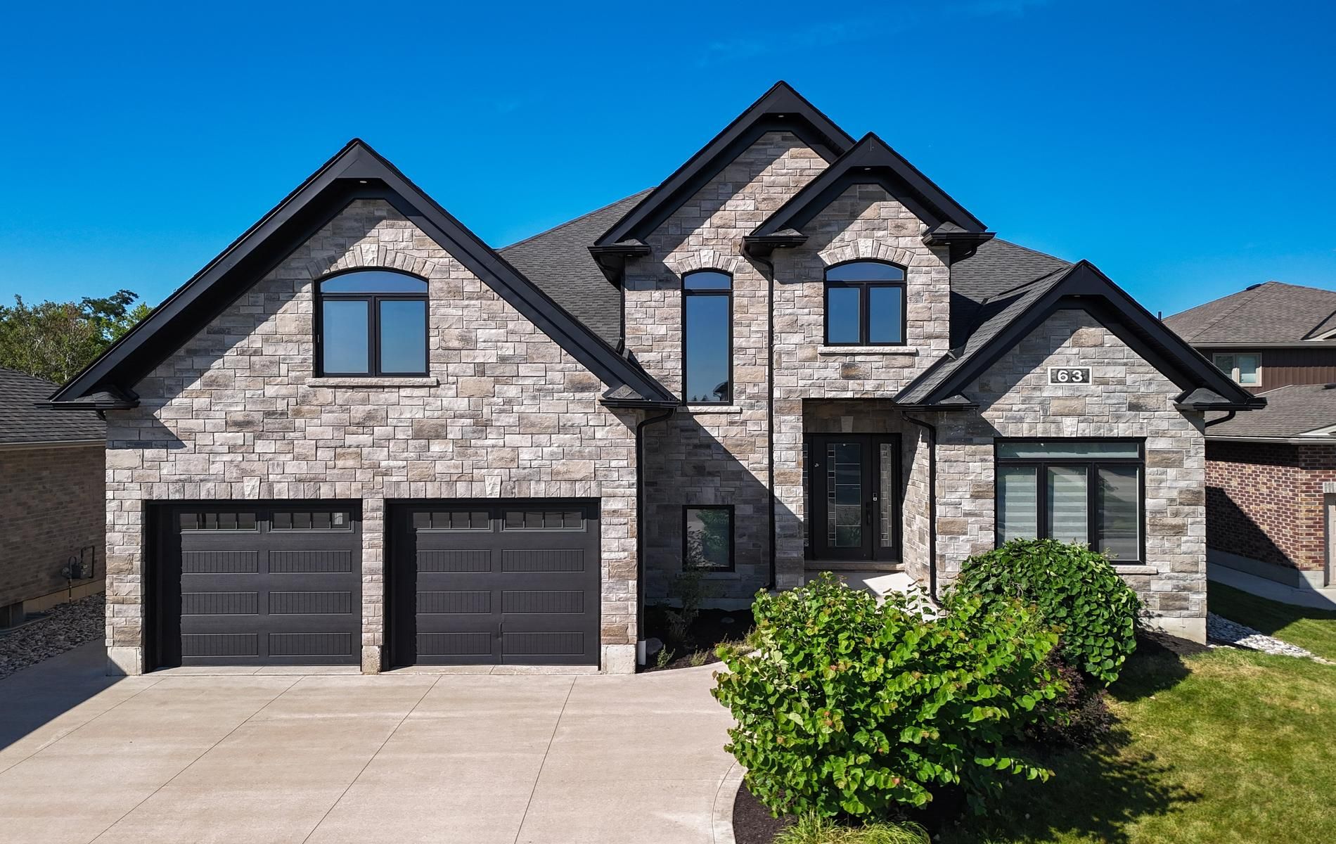63 Kenton Street, West Perth, On N0k 1n0