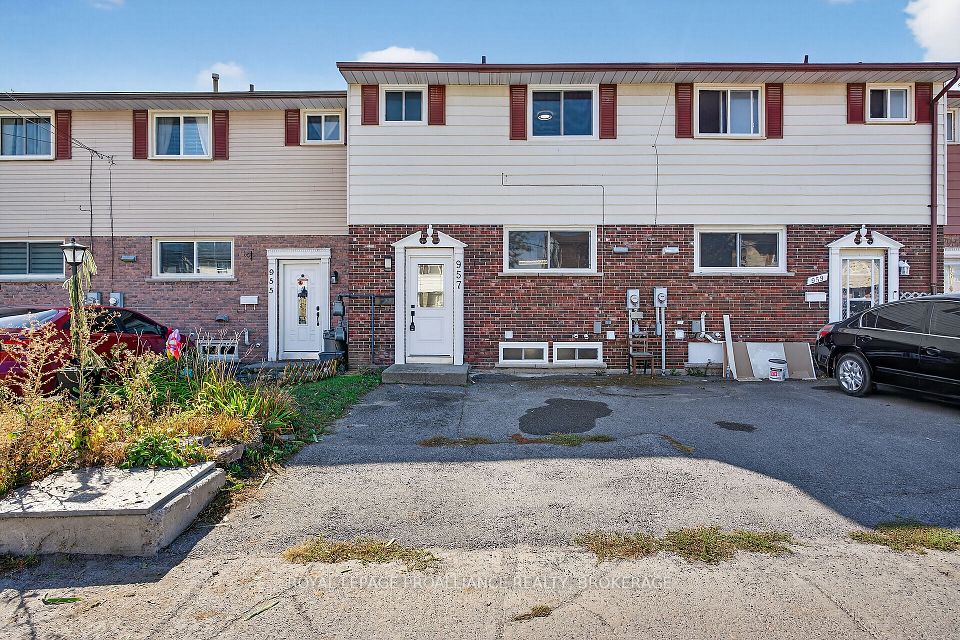 957 Oakview Avenue, Kingston, On K7m 6w9