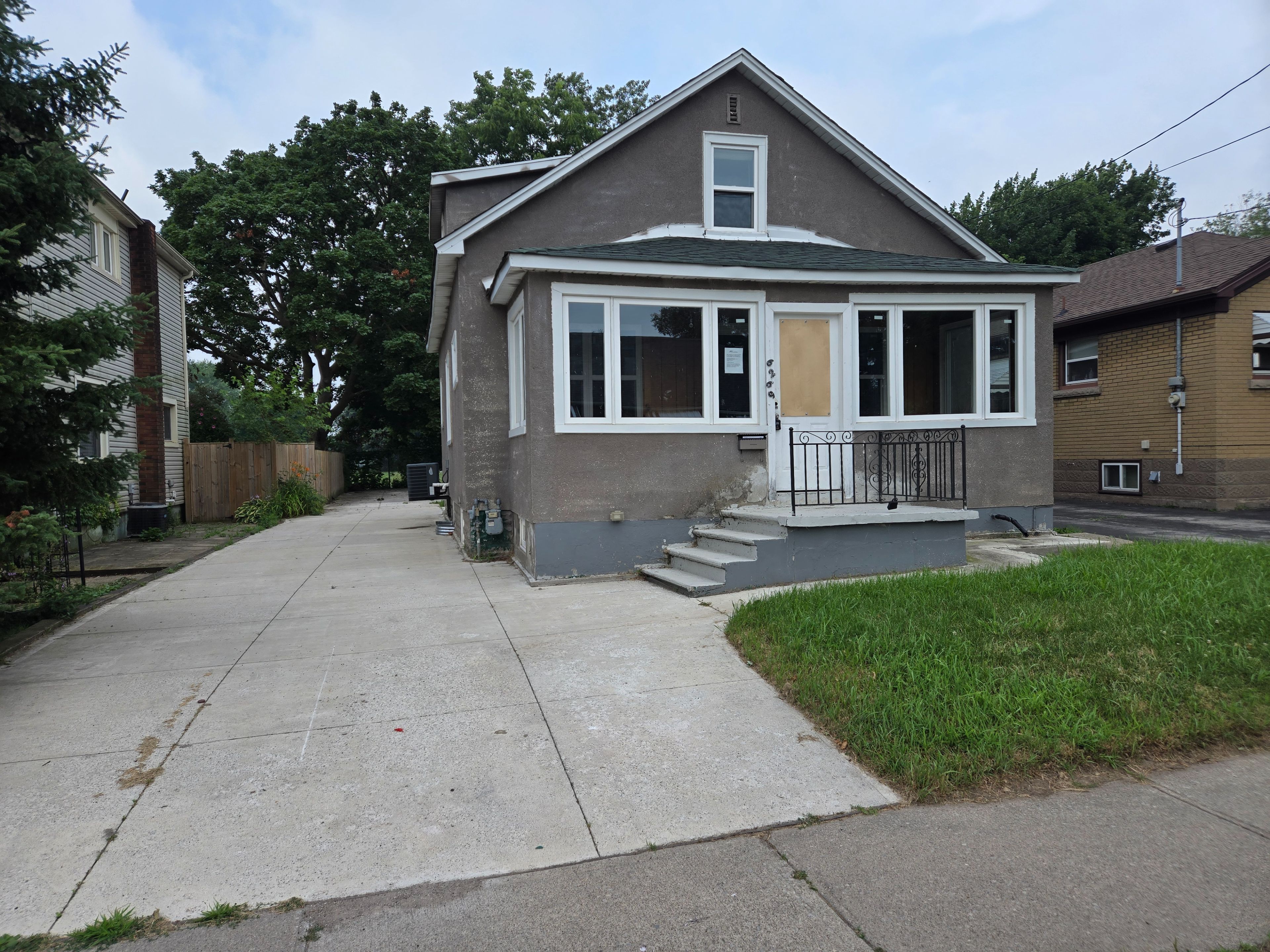 6269 Franklin Avenue, Niagara Falls, On L2g 4z4
