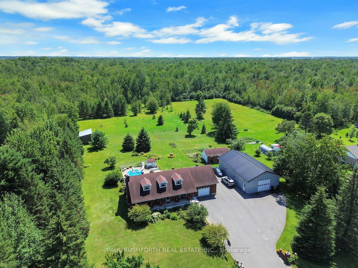 2362 Russland Road, Russell, On K0a 3h0