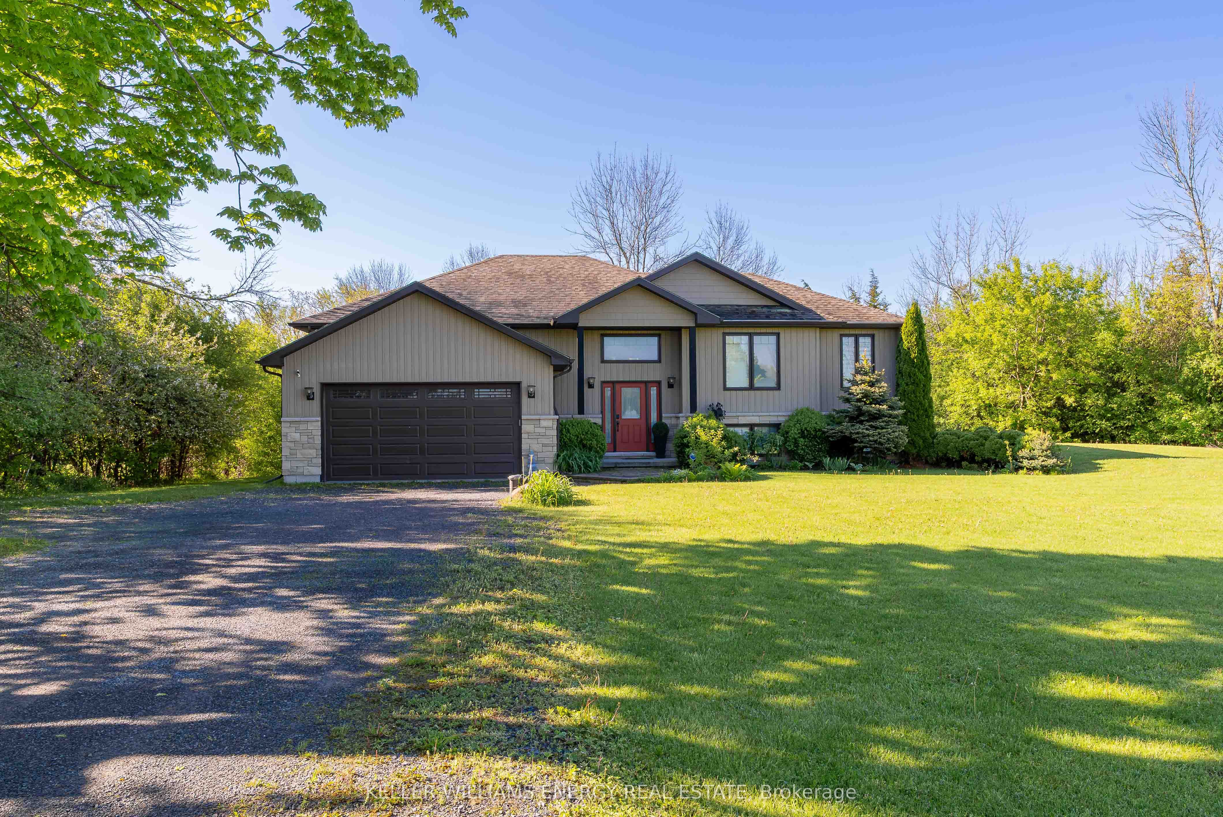 1687 Lakeside Drive, Prince Edward County, On K0k 1t0