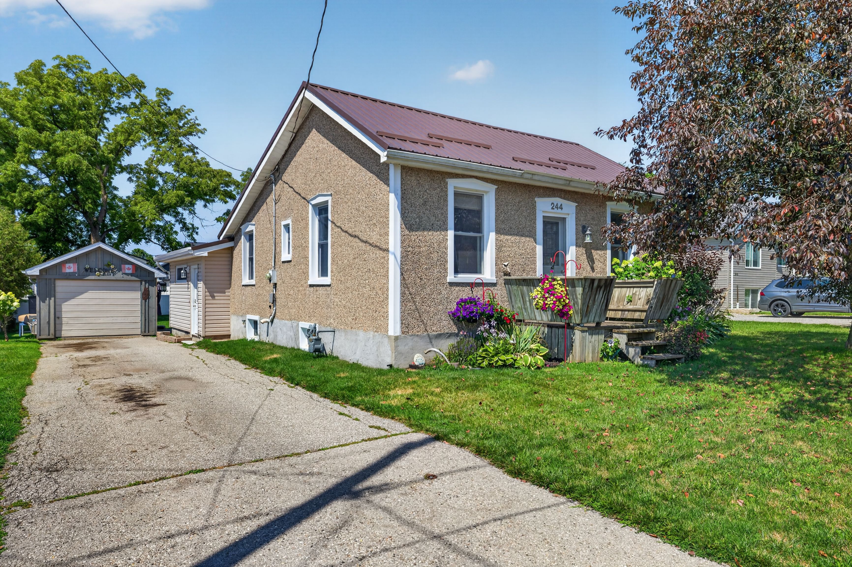 244 West Street, Central Elgin, On N0l 1b0