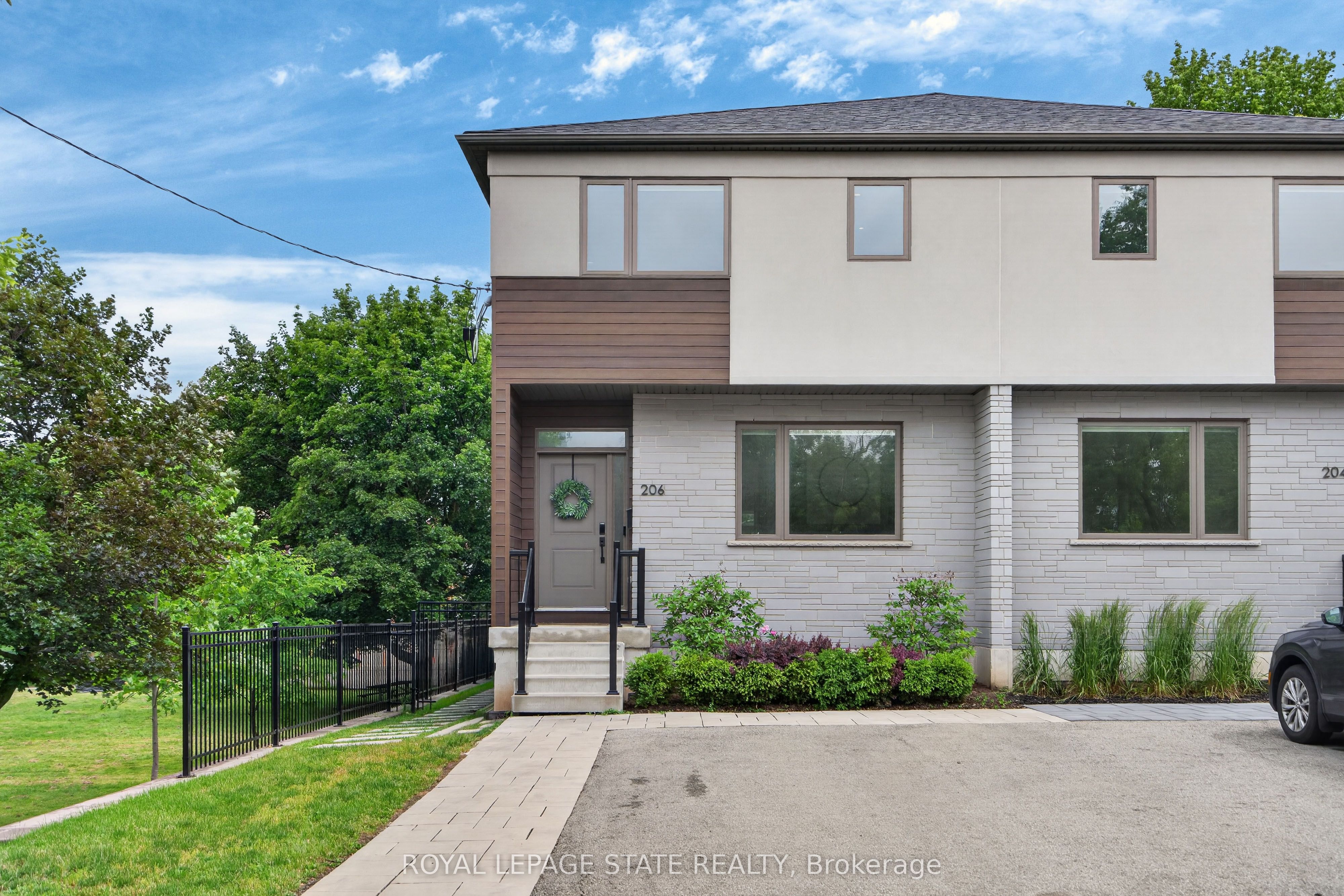 206 Canada Street, Hamilton, On L8p 1p6