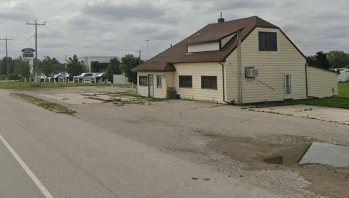 5471 Nauvoo Road, Warwick, On N0m 2s0