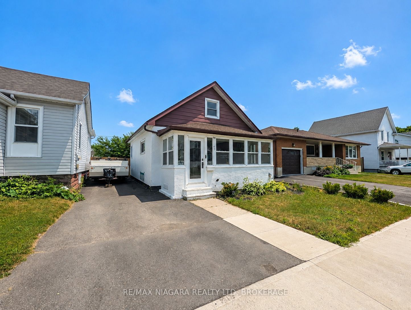 49 Randolph Street, Welland, On L3b 4c3