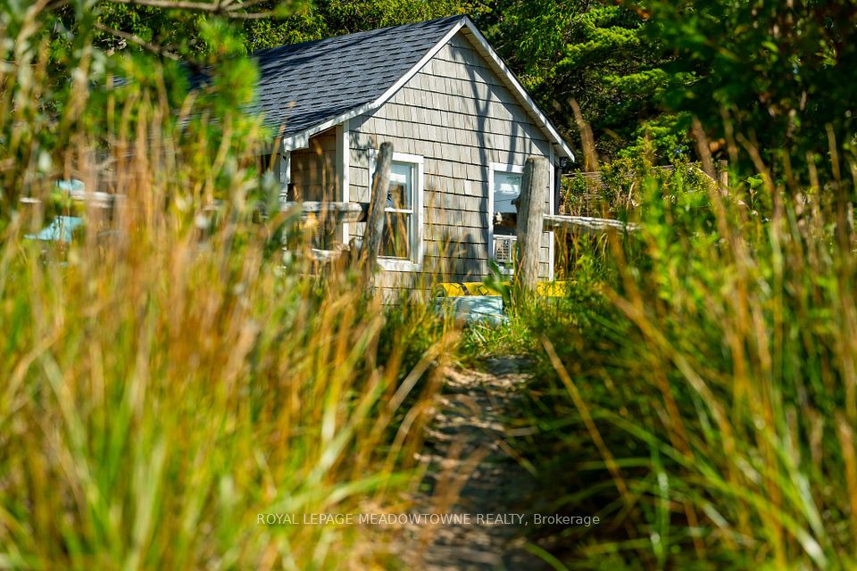 105 5th Avenue S, Native Leased Lands, On N0h 2l0