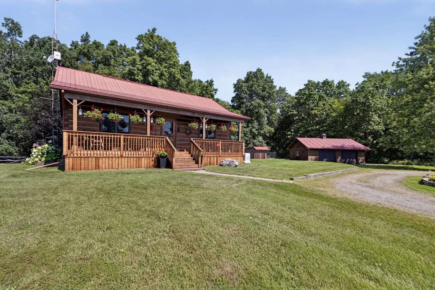 358 Kitley Line 9 Line, Elizabethtown-Kitley, On K0e 1h0