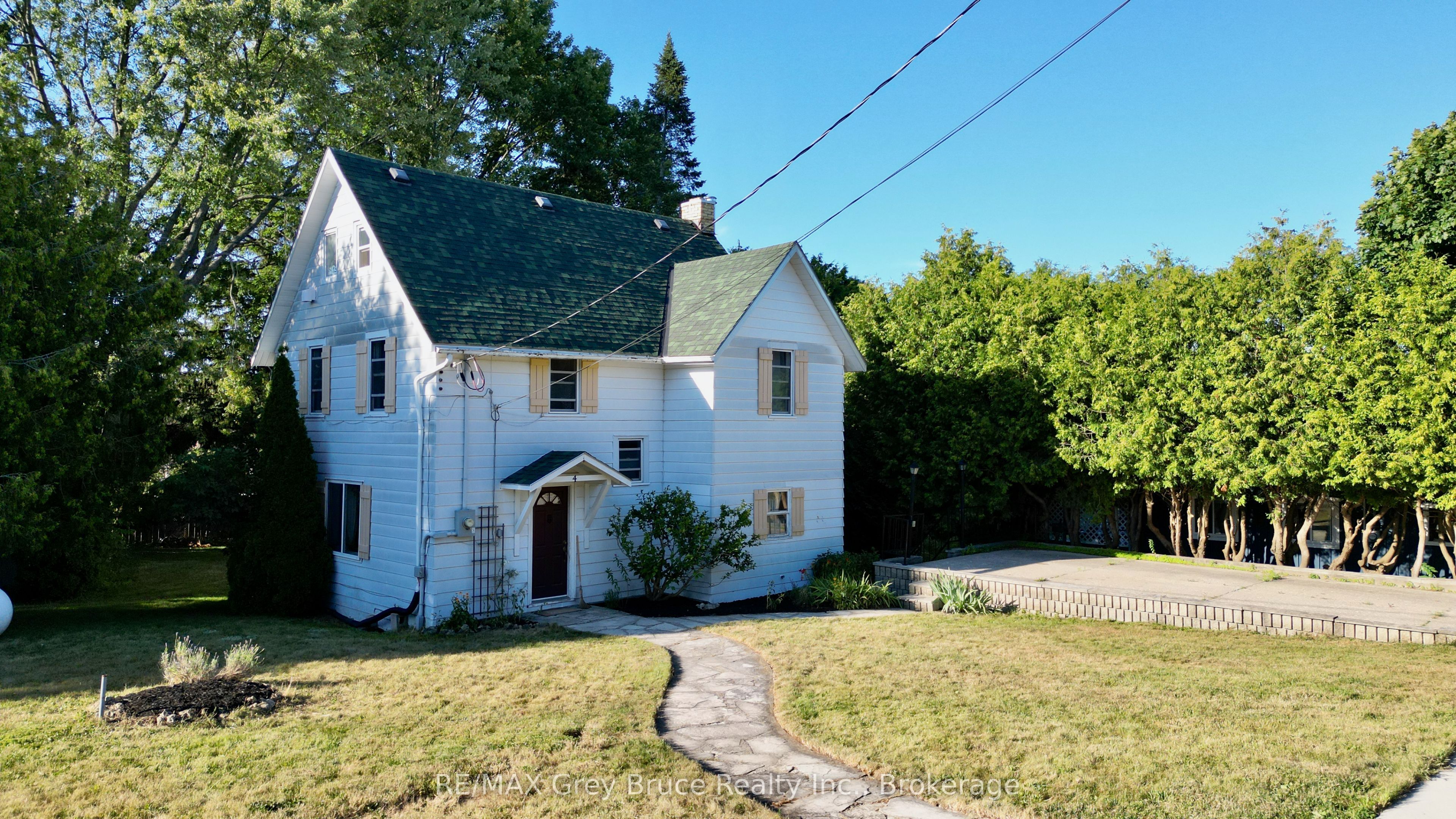 4 Mill Street, Northern Bruce Peninsula, On N0h 1w0