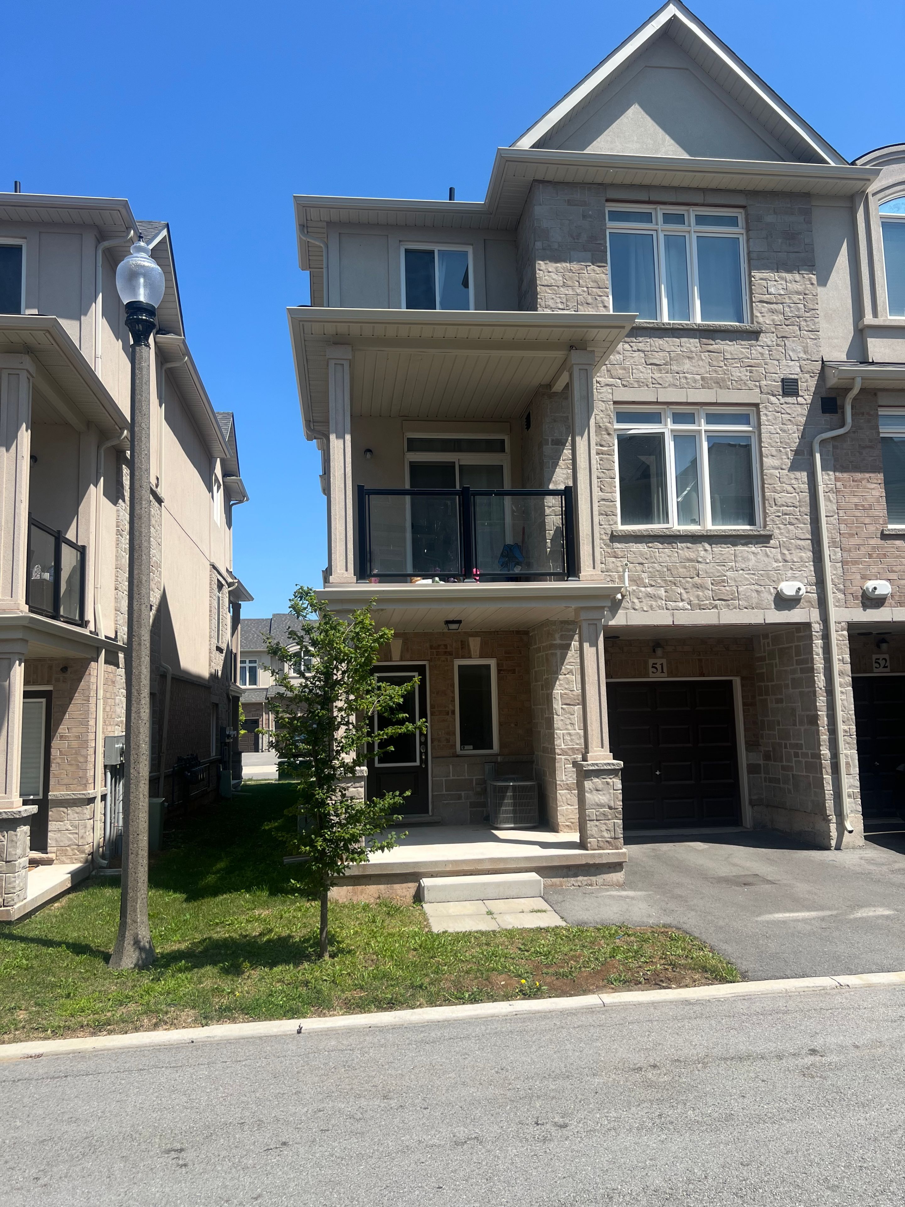 40 Zinfandel Drive 51, Hamilton, On L8e 0l1