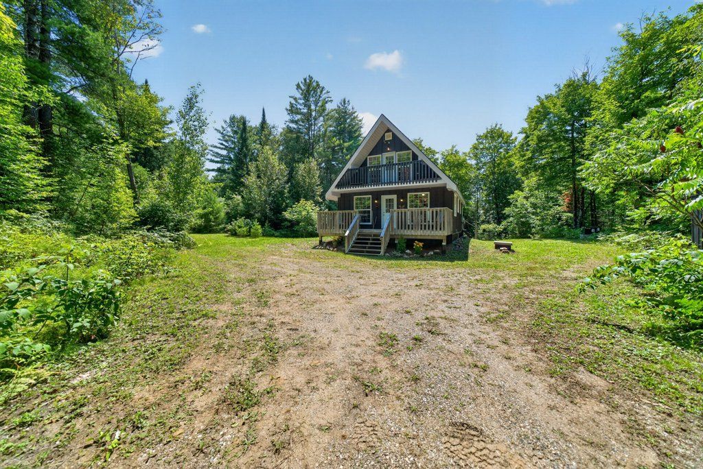 3201 River Road, North Frontenac, On K0h 1c0