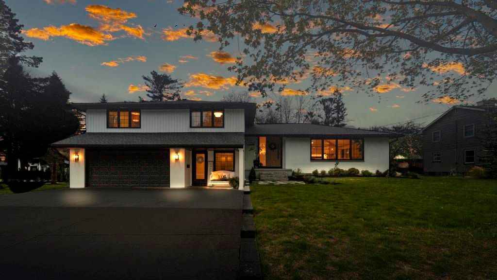 238 Bennett Street W, Goderich, On N7a 1x9