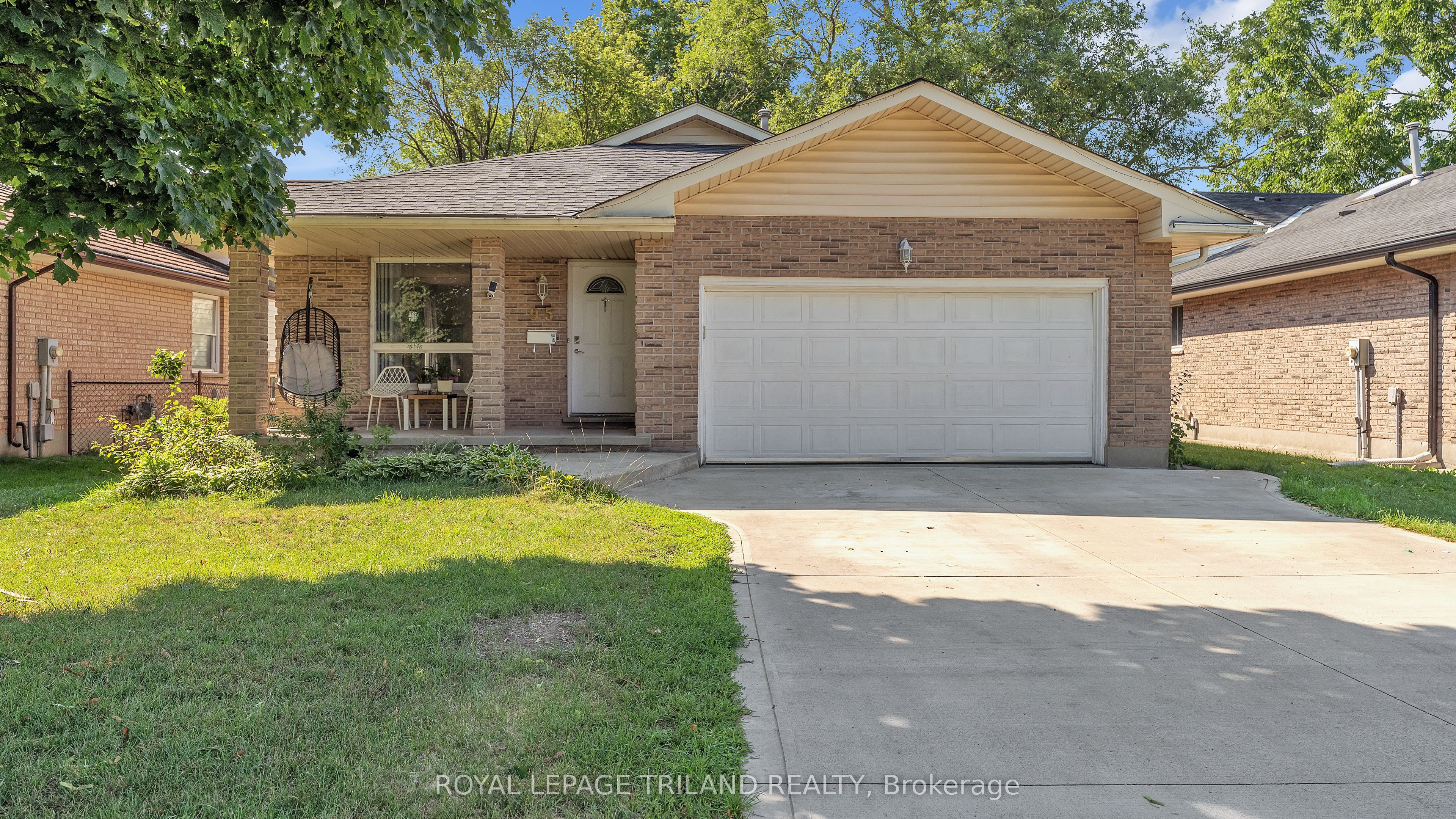 95 Huron Green S, London East, On N5v 3s8