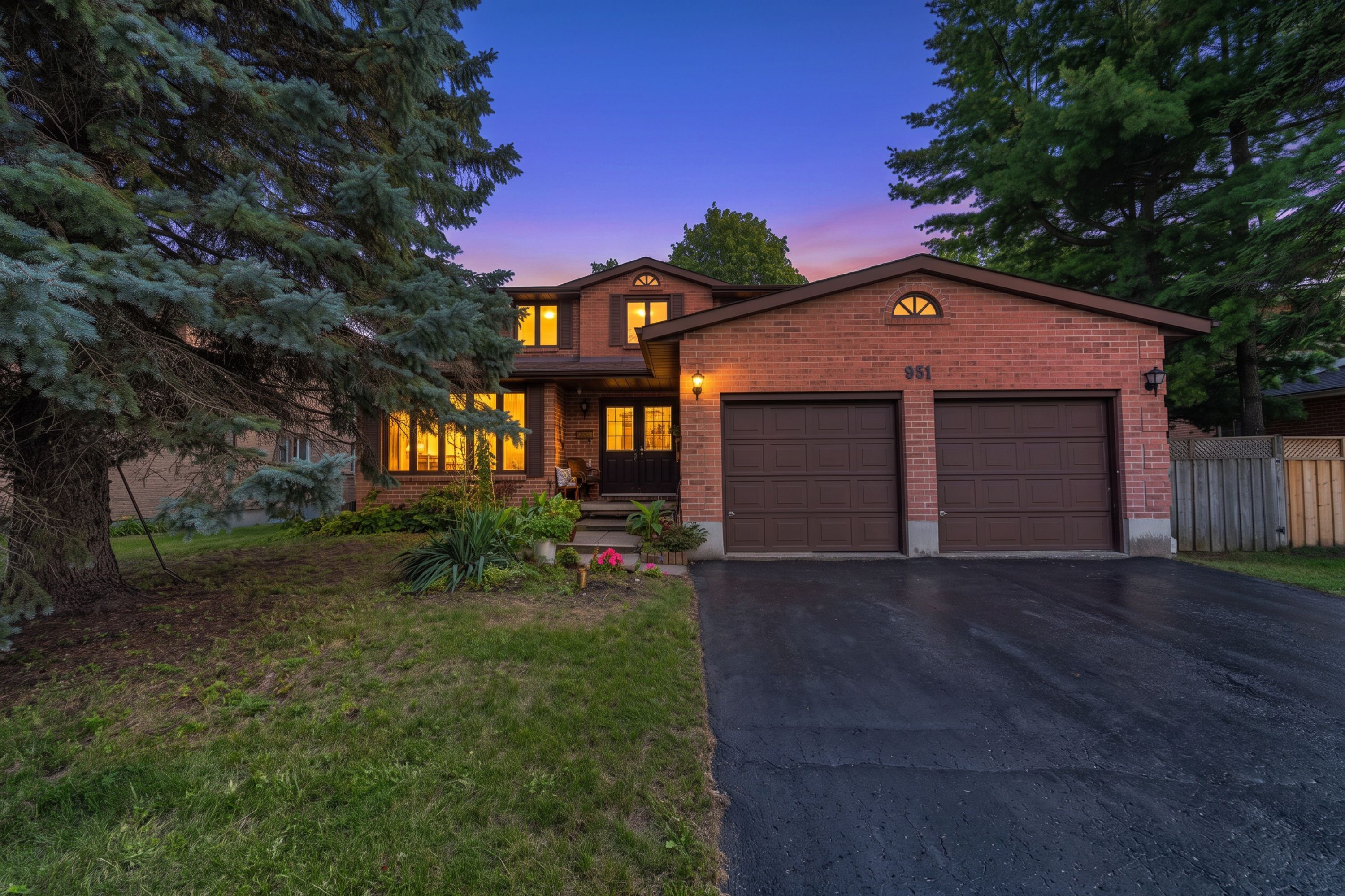 951 Newcastle Street, Kingston, On K7p 2h5