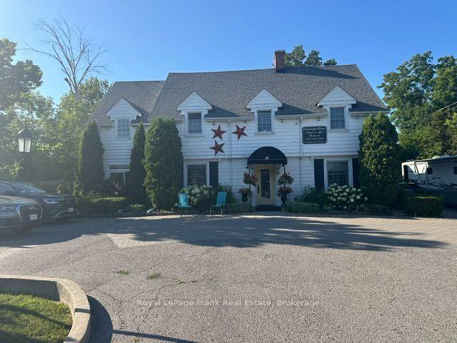 10 King Street E, Kawartha Lakes, On K0m 1a0