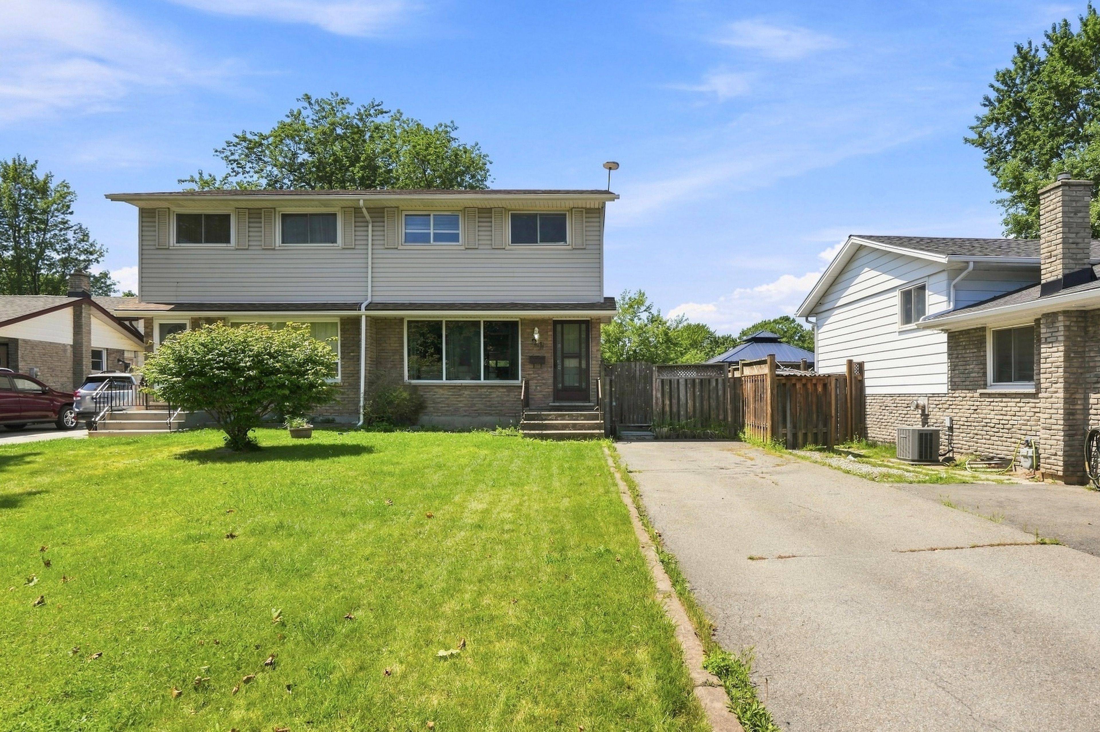 20 Nottingham Court, Welland, On L3c 5x5