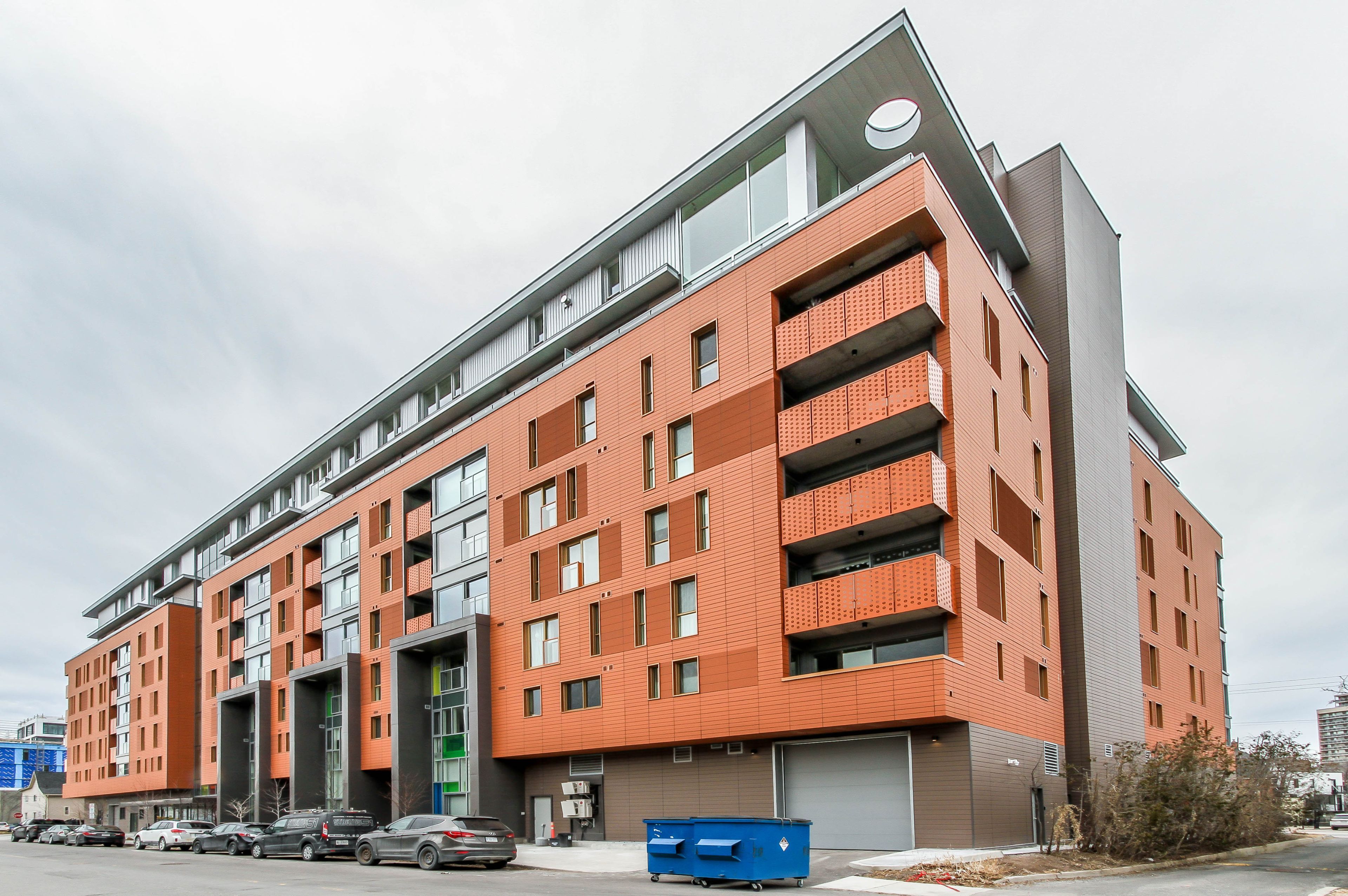 135 Barrette Street 409, Vanier And Kingsview Park, On K1l 7z9