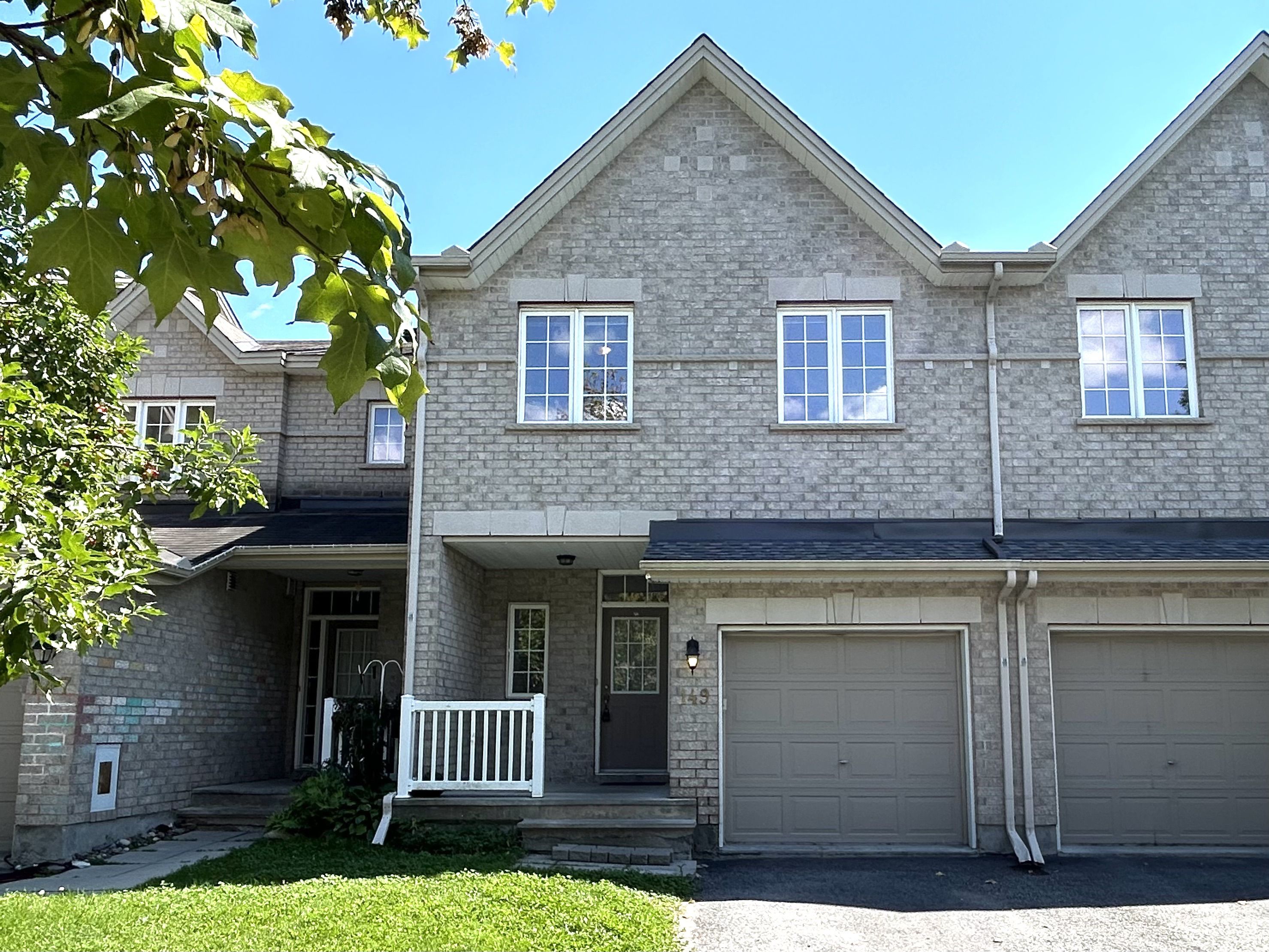 149 S Tandalee Crescent, Kanata, On K2m 0a2