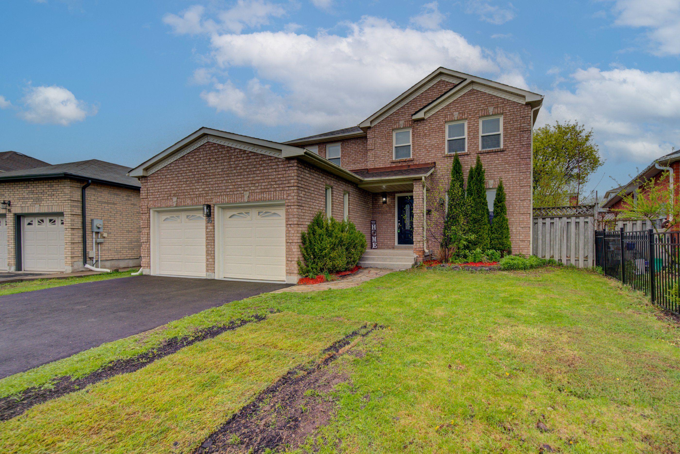 35 Attwood Drive, Cambridge, On N1t 1l4