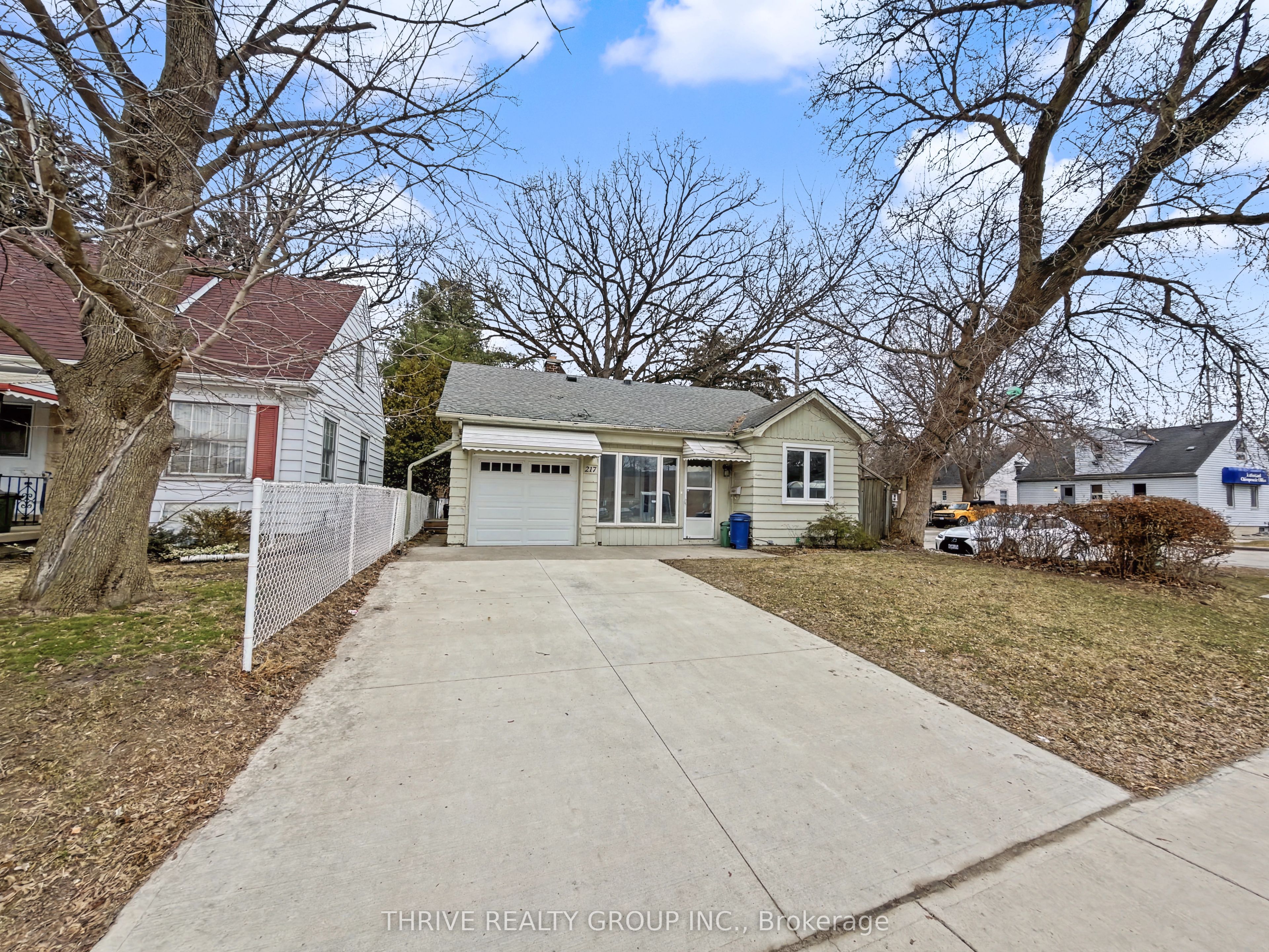 217 Platts Lane Lower, London North, On N6h 2h5