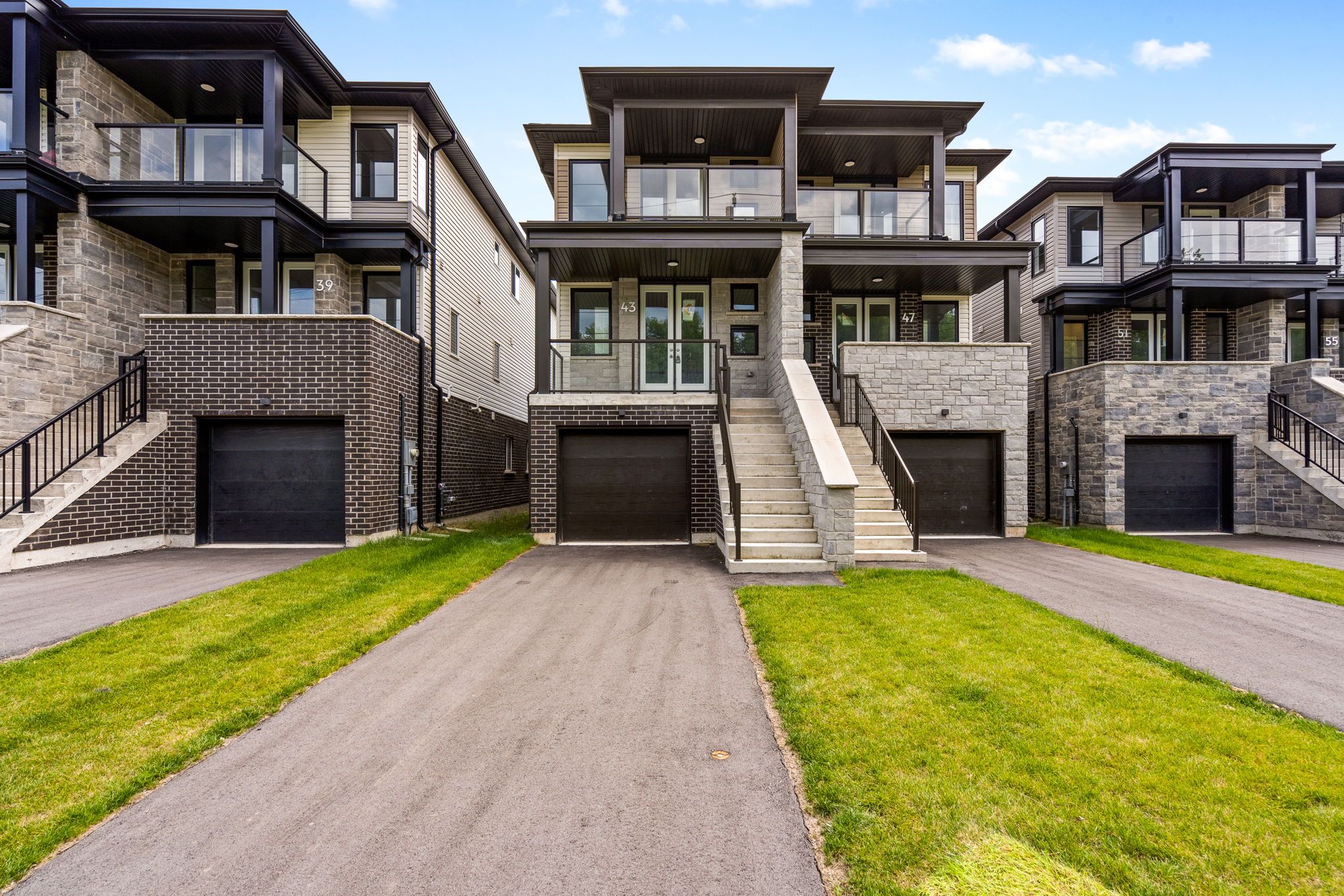 47 Superior Street, Welland, On L3b 3g3