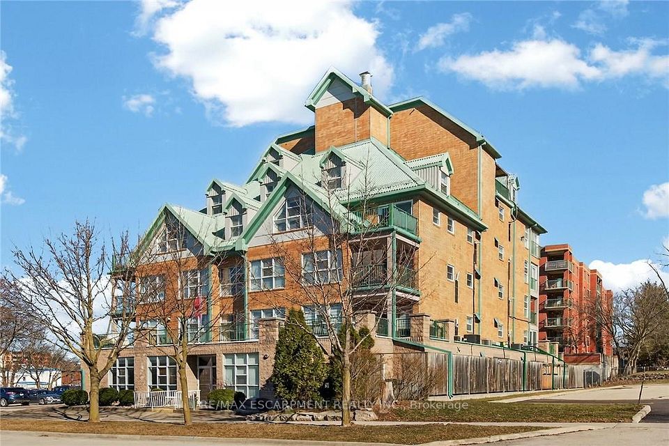 19 Lake Avenue S 303, Hamilton, On L8g 2v1