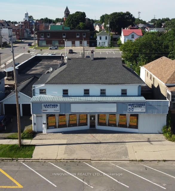 40 Main Street E, Smiths Falls, On K7a 1a4