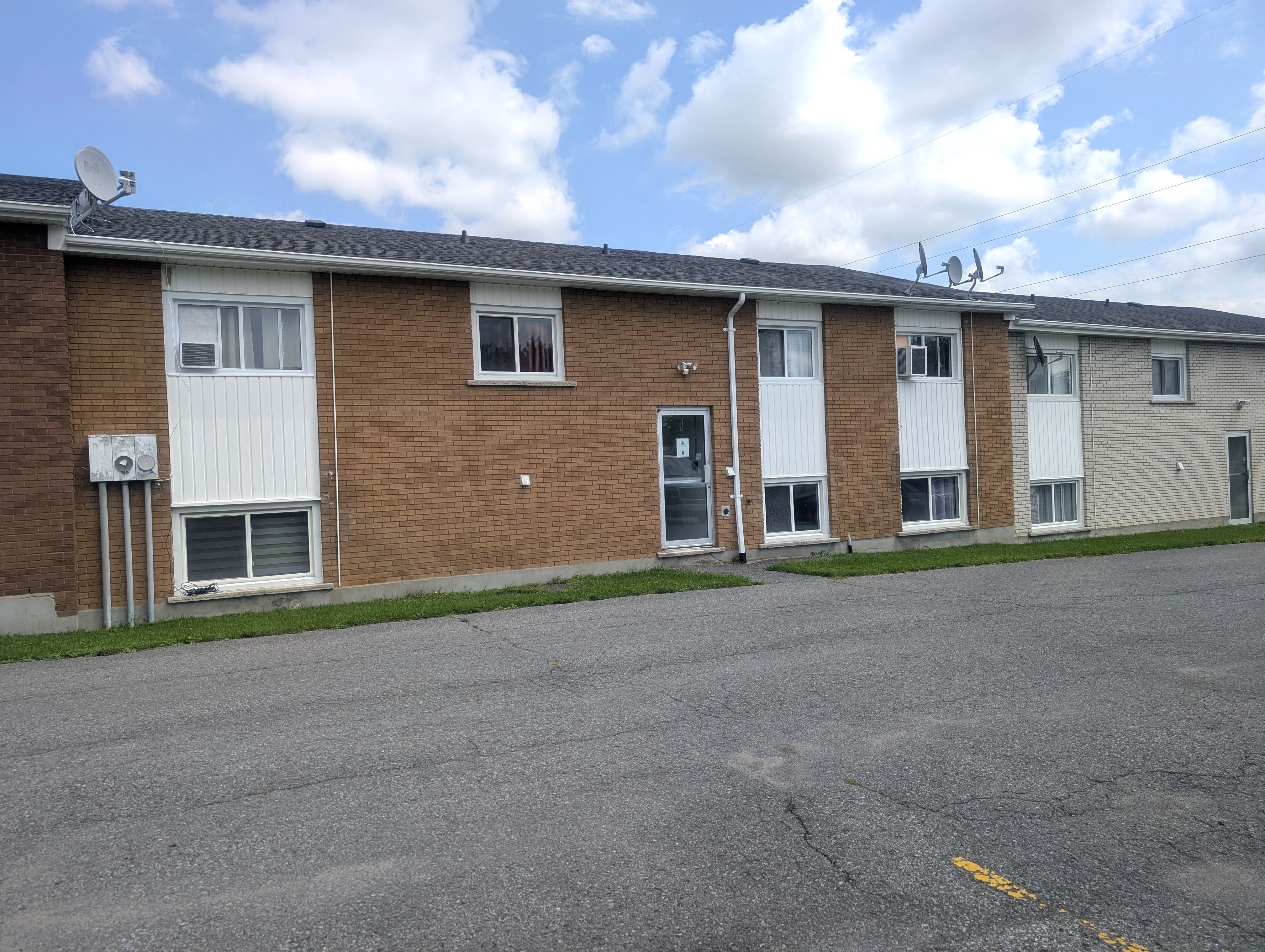 1448 St Michel Avenue, Cornwall, On K6h 3m8