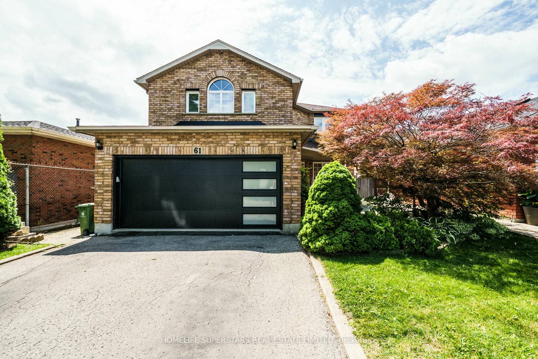 61 Lawnhurst Drive, Hamilton, On L8v 4n9