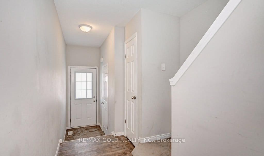 50 Pinnacle Drive 35, Kitchener, On N2p 0h8
