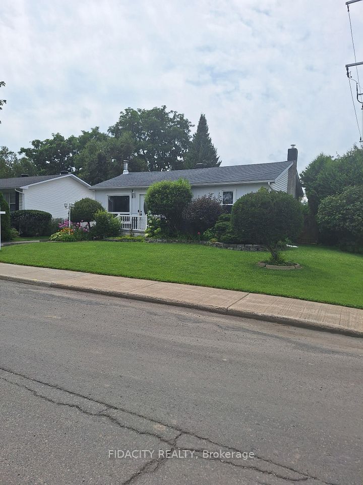 1336 St Jacques Road, Russell, On K0a 1w0