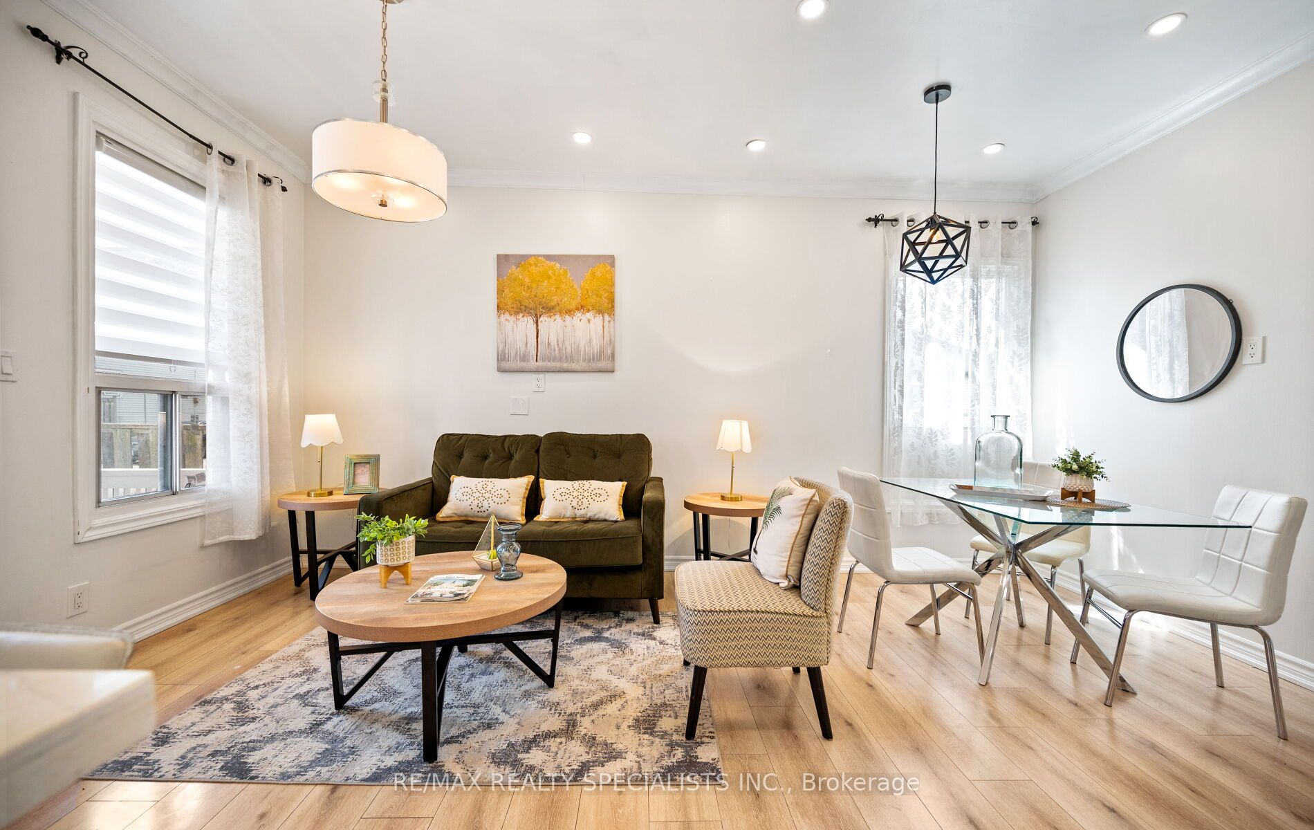 35 Britannia Avenue, Hamilton, On L8h 1w5