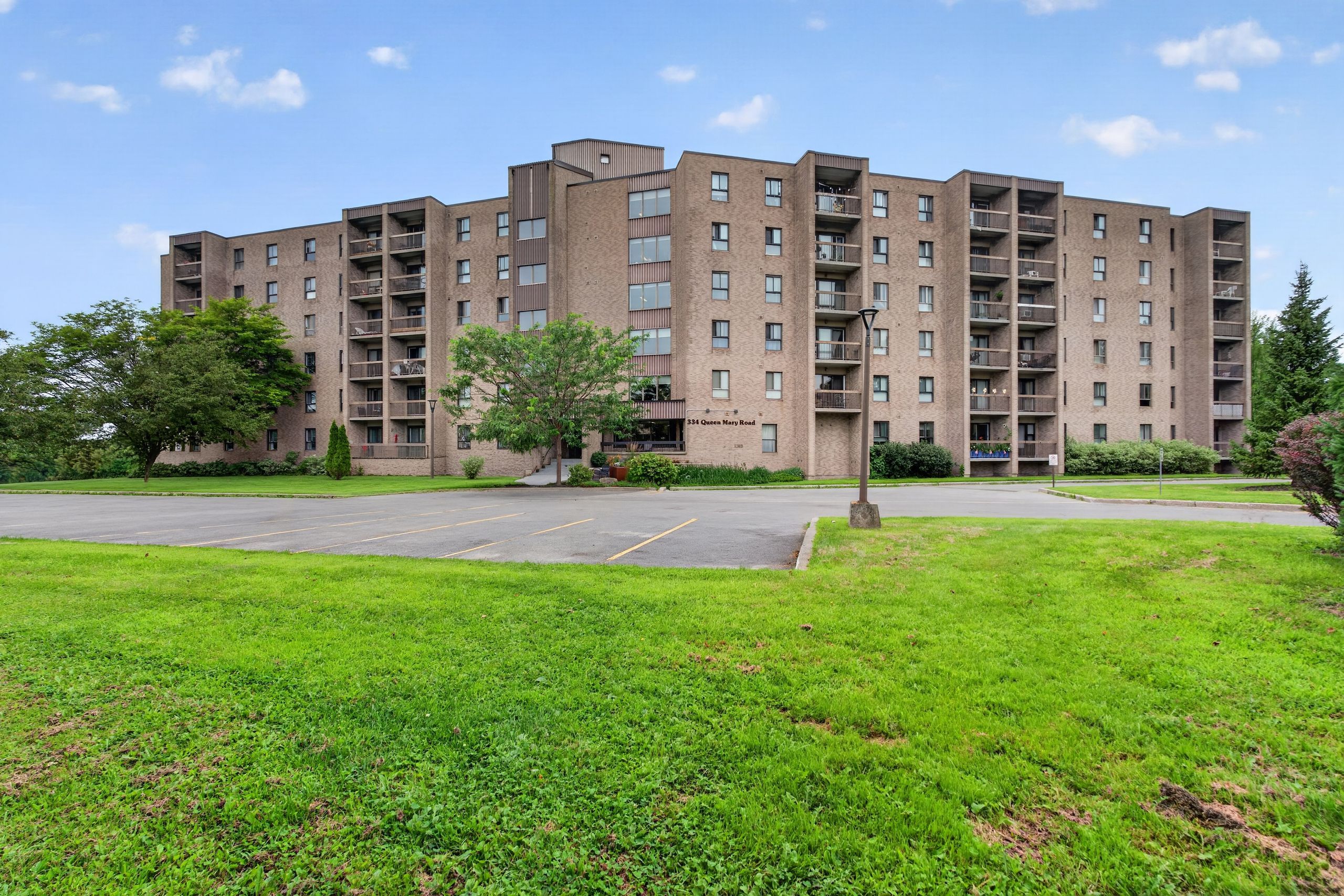 334 Queen Mary Road 602, Kingston, On K7m 7e7