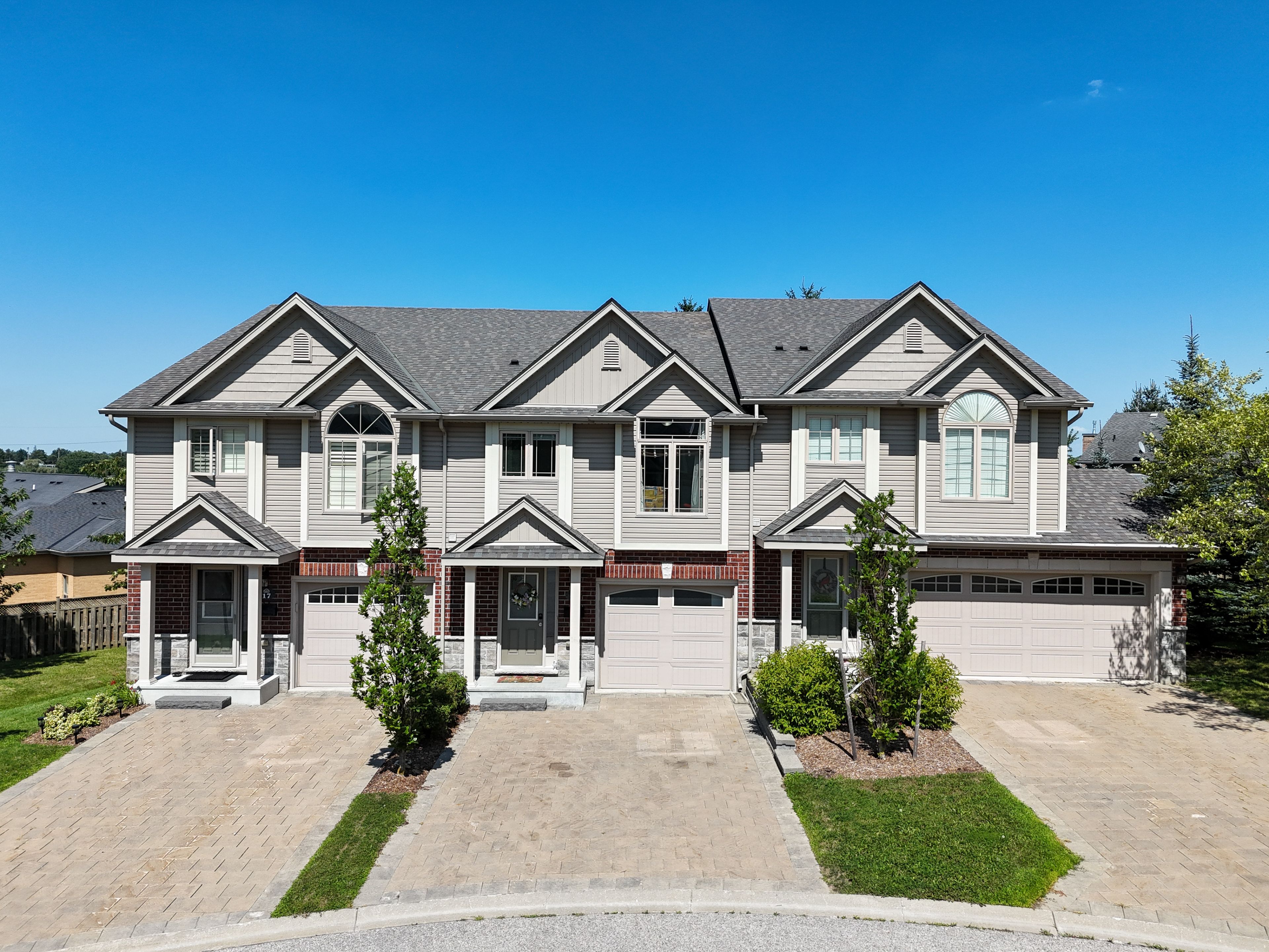 176 Ferguson Drive 18, Woodstock, On N4v 0c6