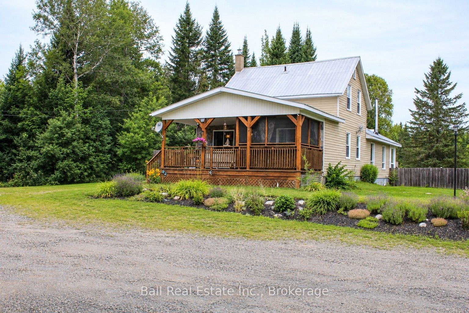 19573 Highway #118 Highway E, Highlands East, On K0l 3c0