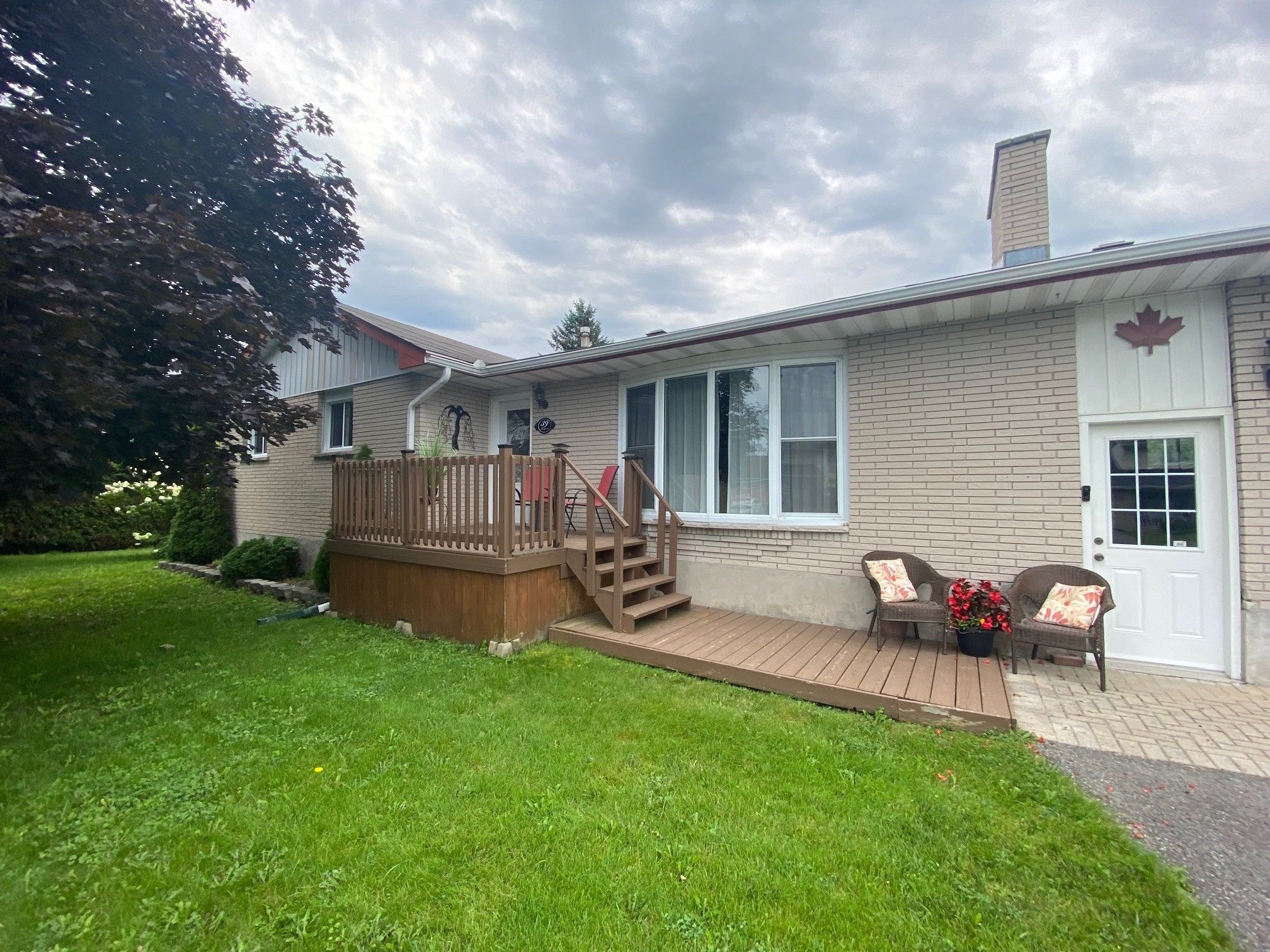 39 Wales Drive, South Stormont, On K0c 1m0