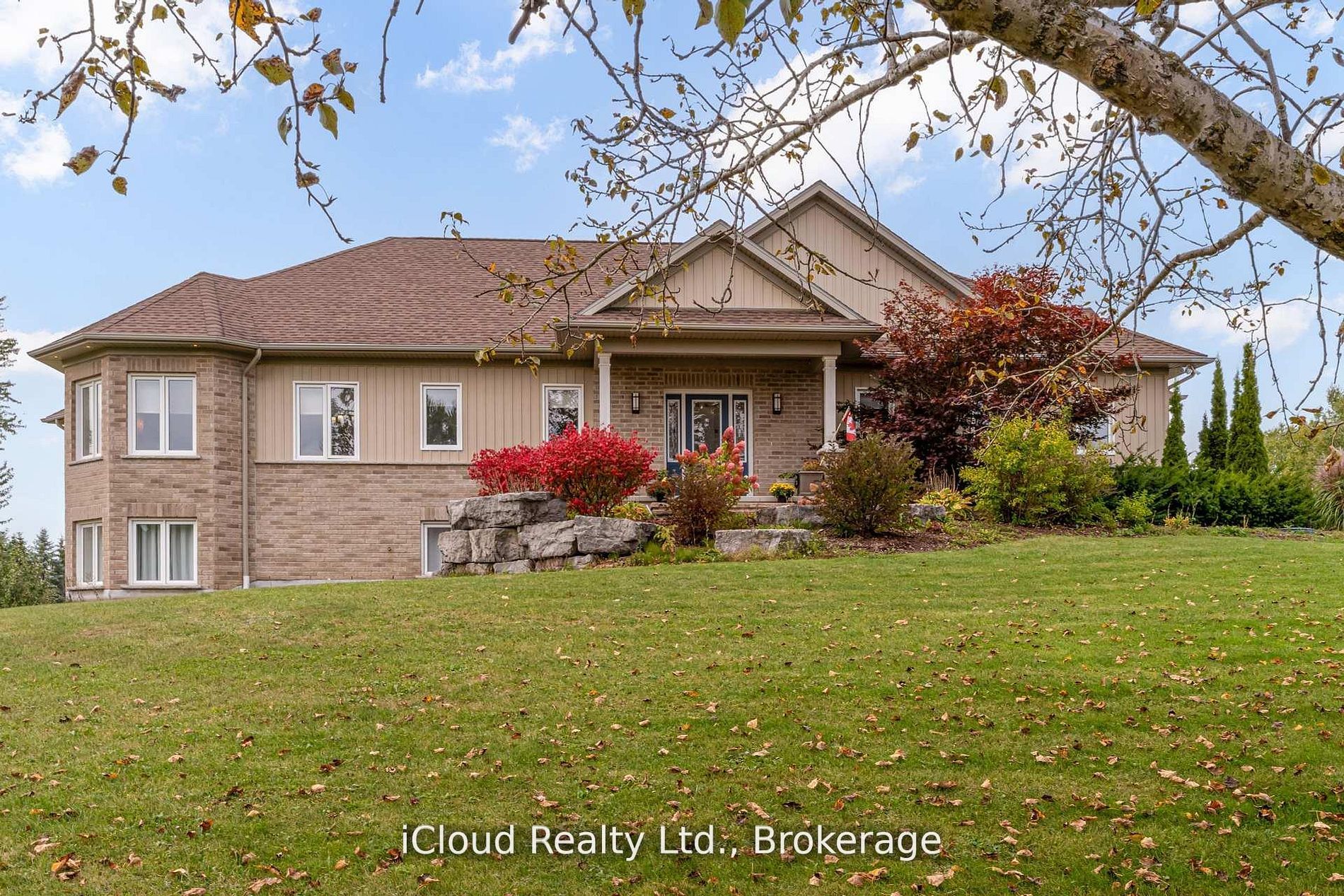 16 Highland Road, Minto, On N0g 1m0