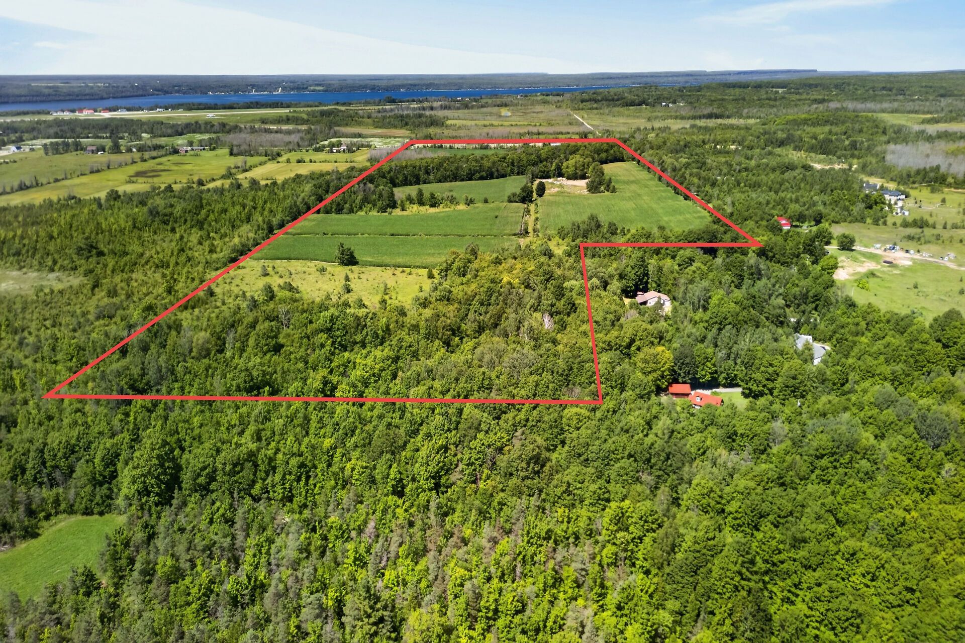 441408 Concession 21 Road, Georgian Bluffs, On N0h 2t0