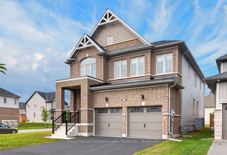 19 Hennessey Crescent, Kawartha Lakes, On K9v 0p2
