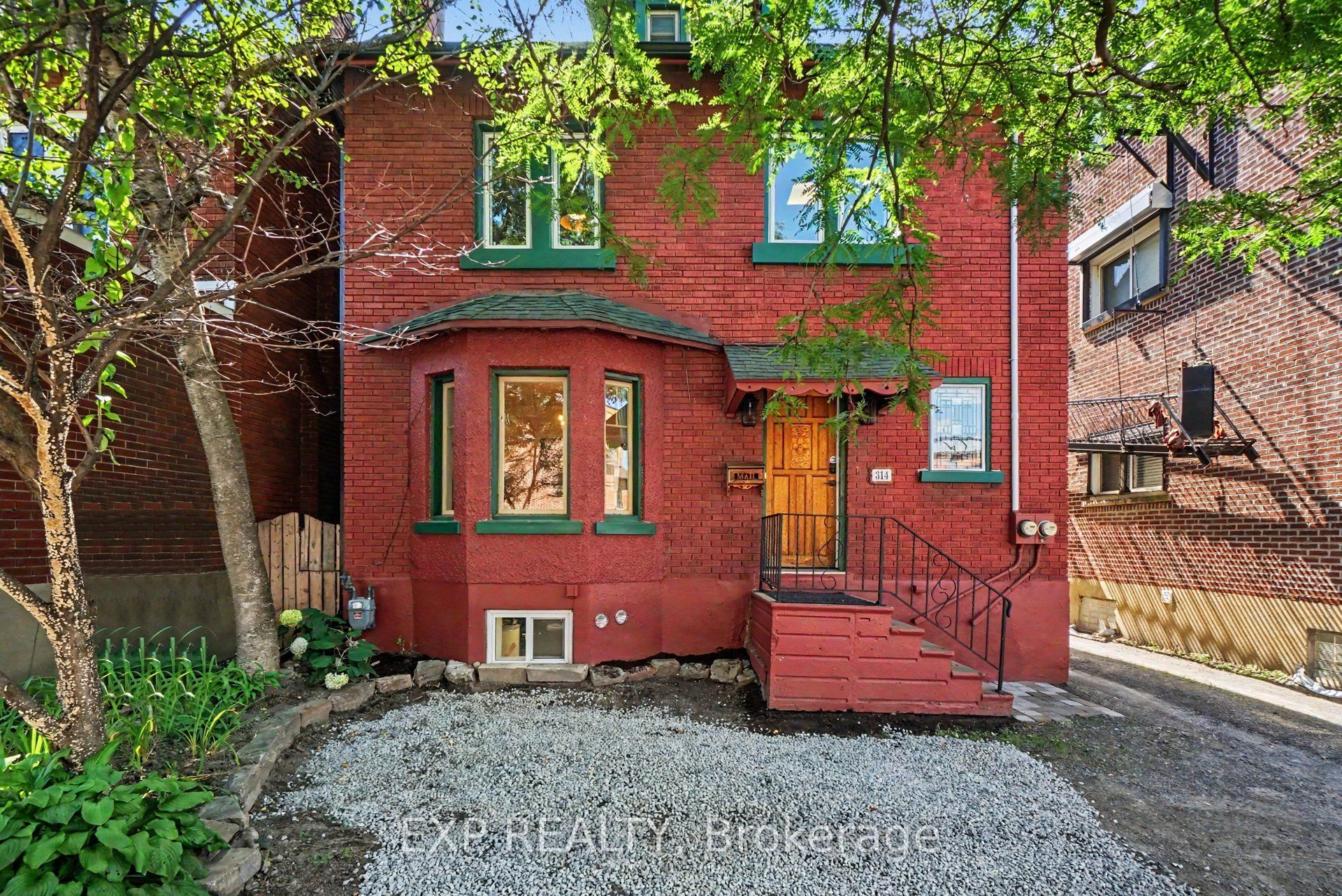 314 O'Connor Street, Ottawa Centre, On K2p 1v8