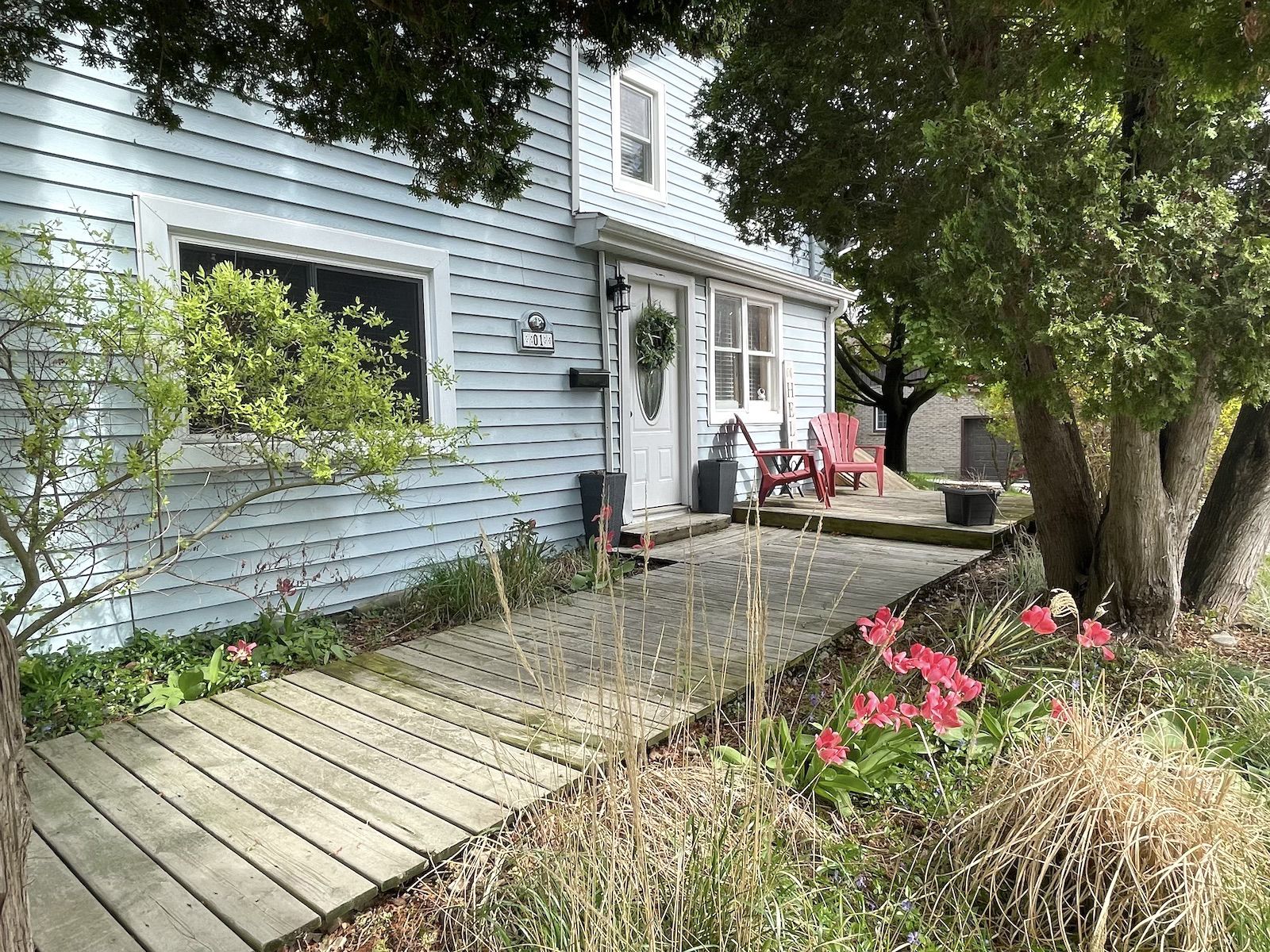 1 John Avenue, Brant, On N3l 2s8